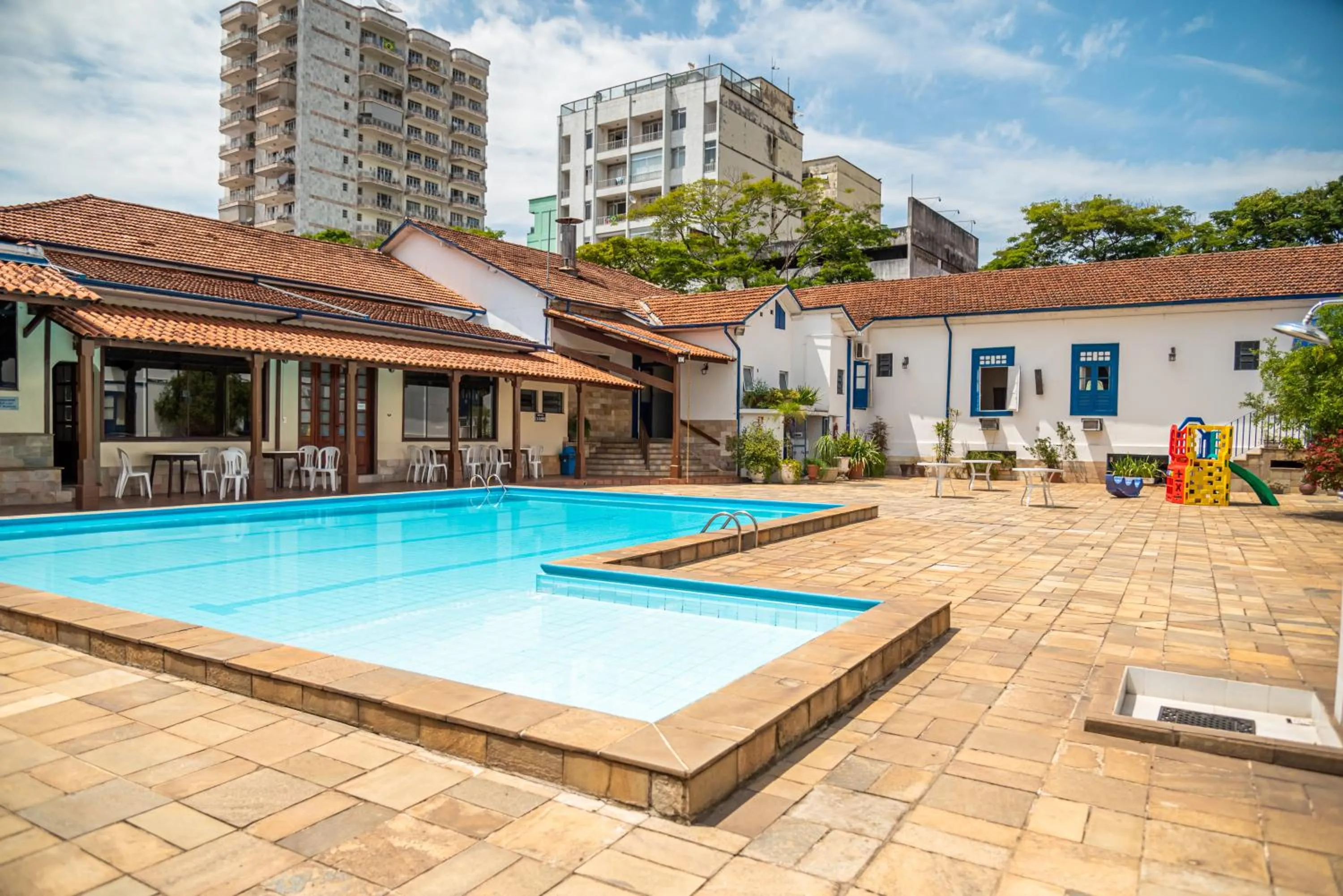 Swimming pool in VOA Hotel Caxambu