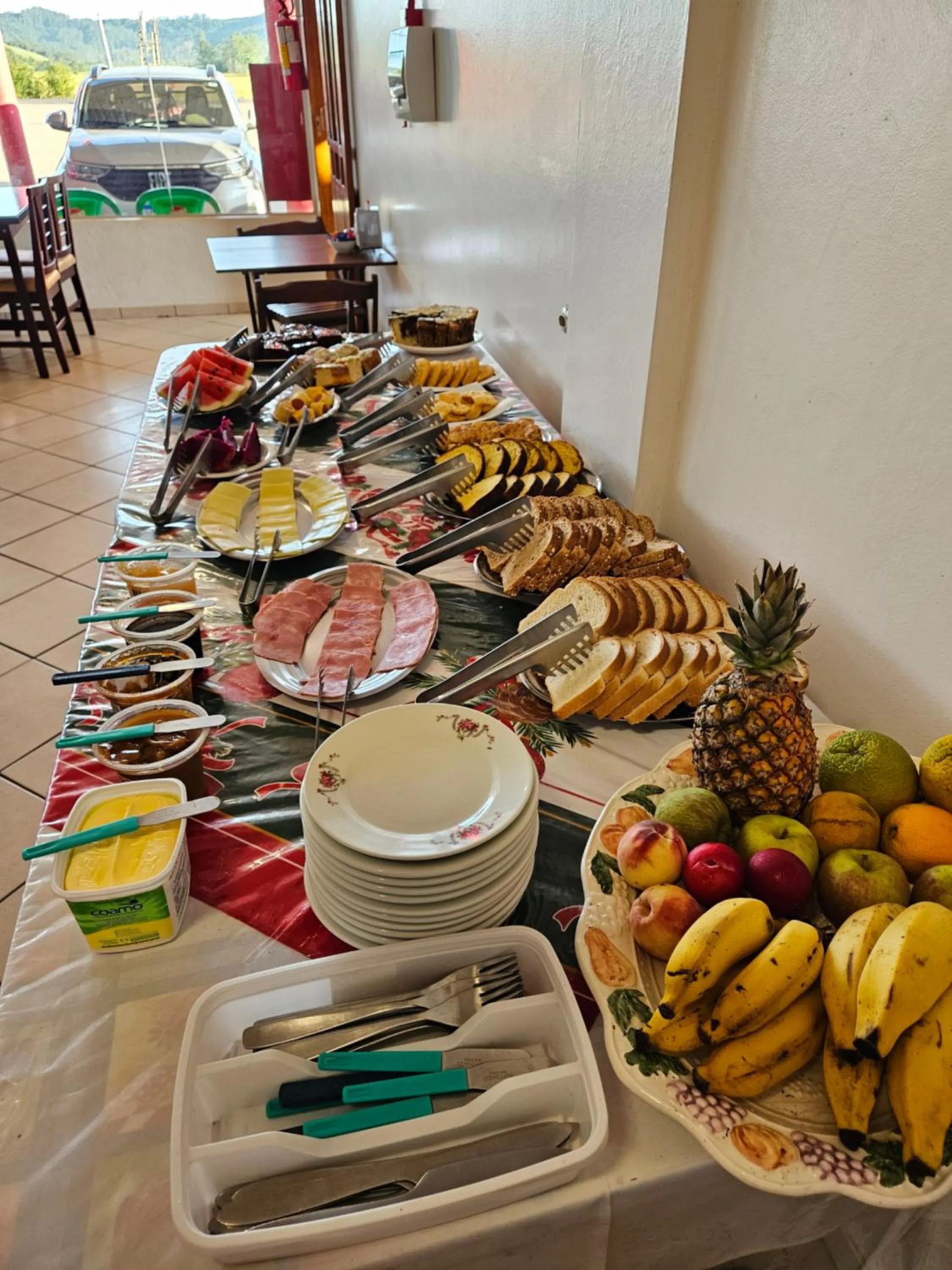 Breakfast in Hotel Pousada Rolantchê