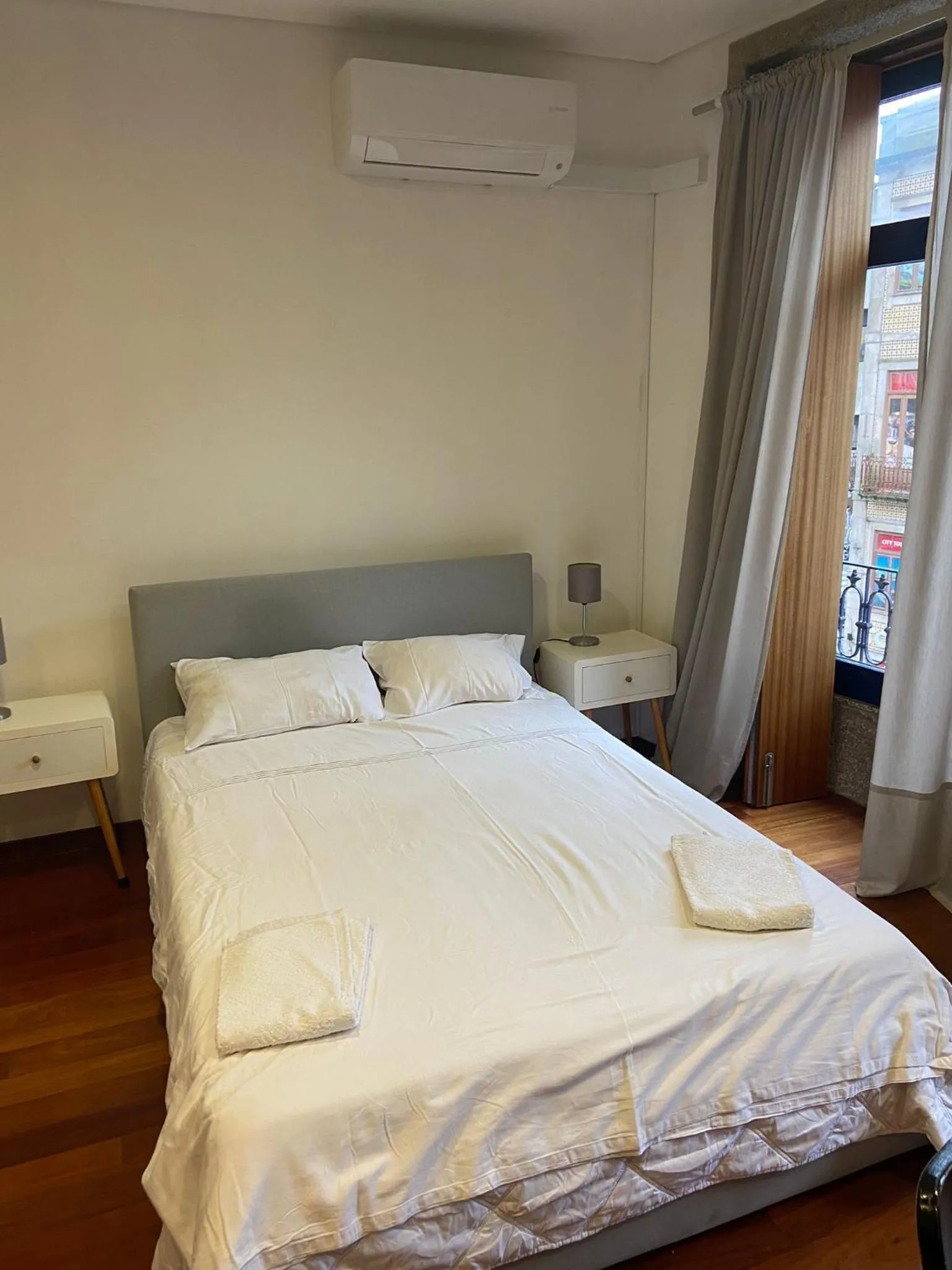 Bed in Sao Bento Studio