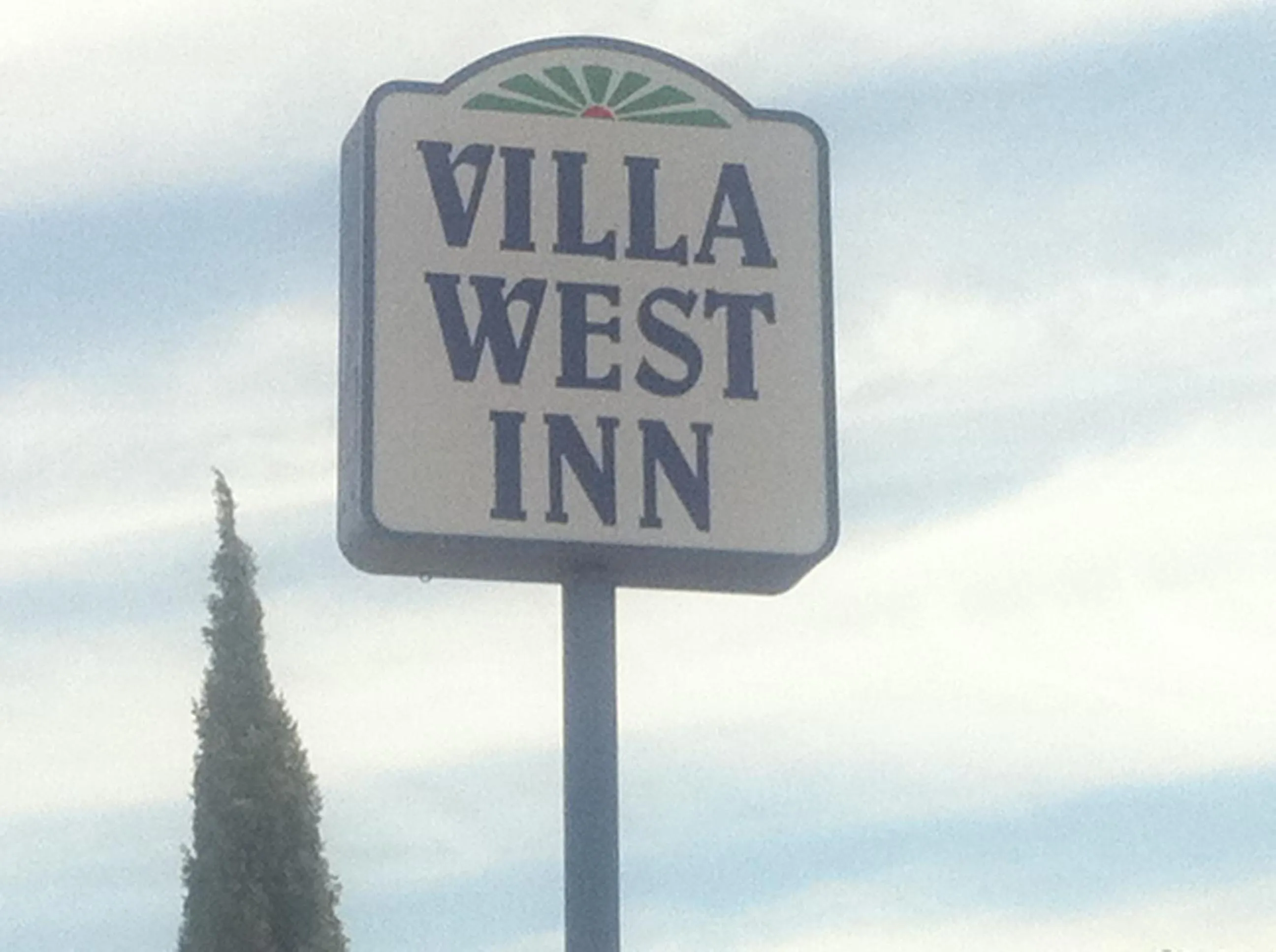Logo/Certificate/Sign in Villa West Inn