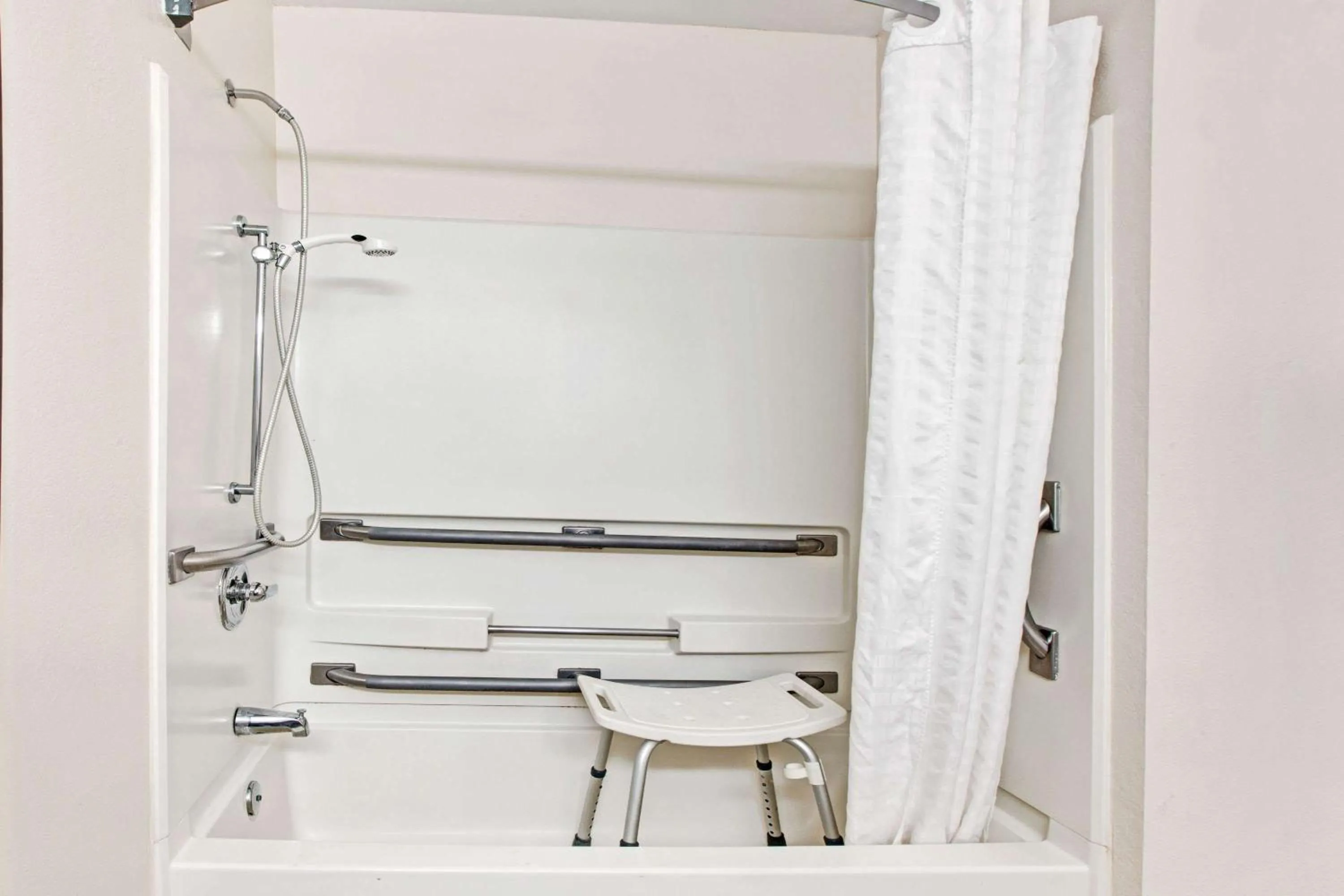 Bathroom in Super 8 by Wyndham Baltimore/Essex Area