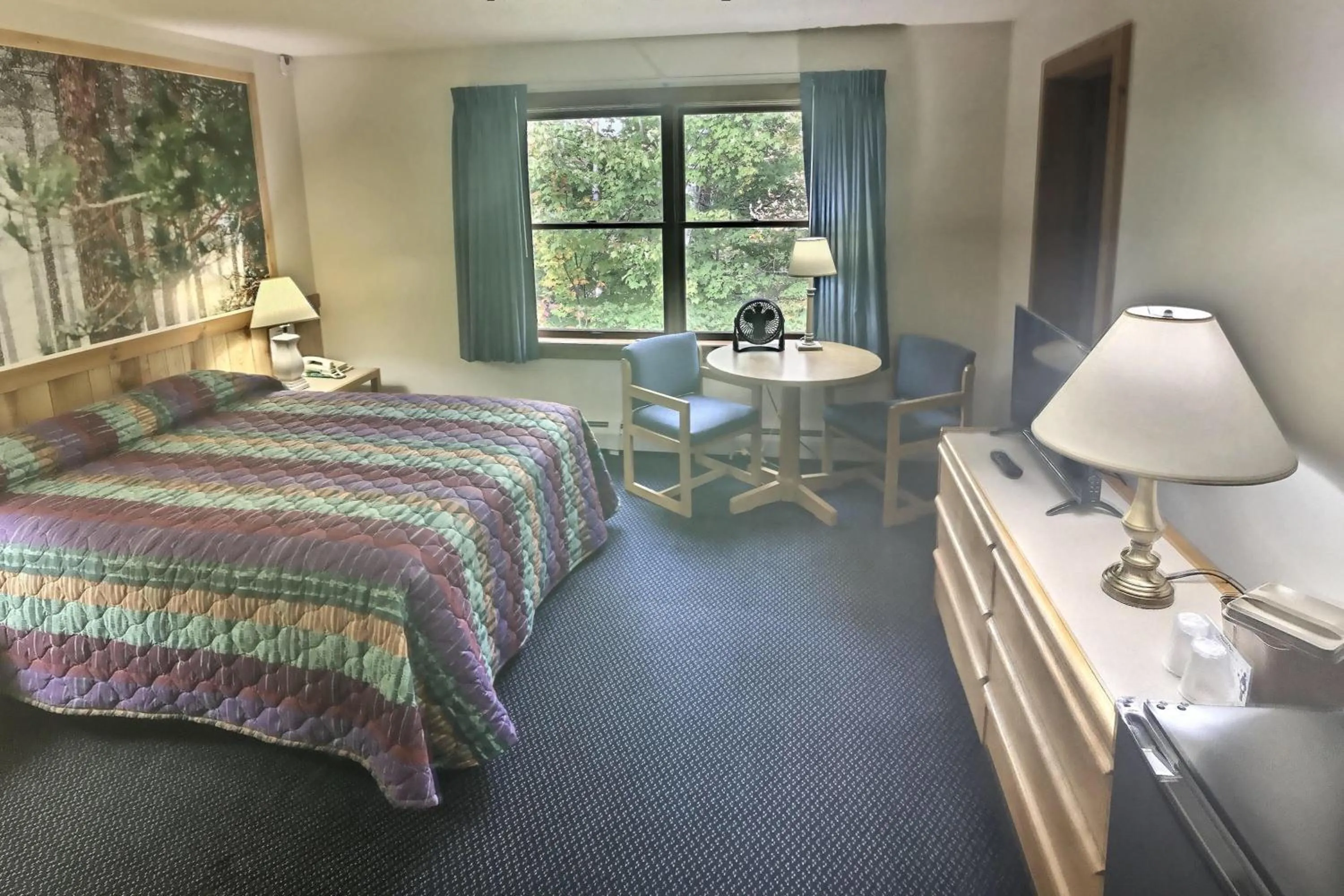 Photo of the whole room, Bed in Mountain Sports Inn