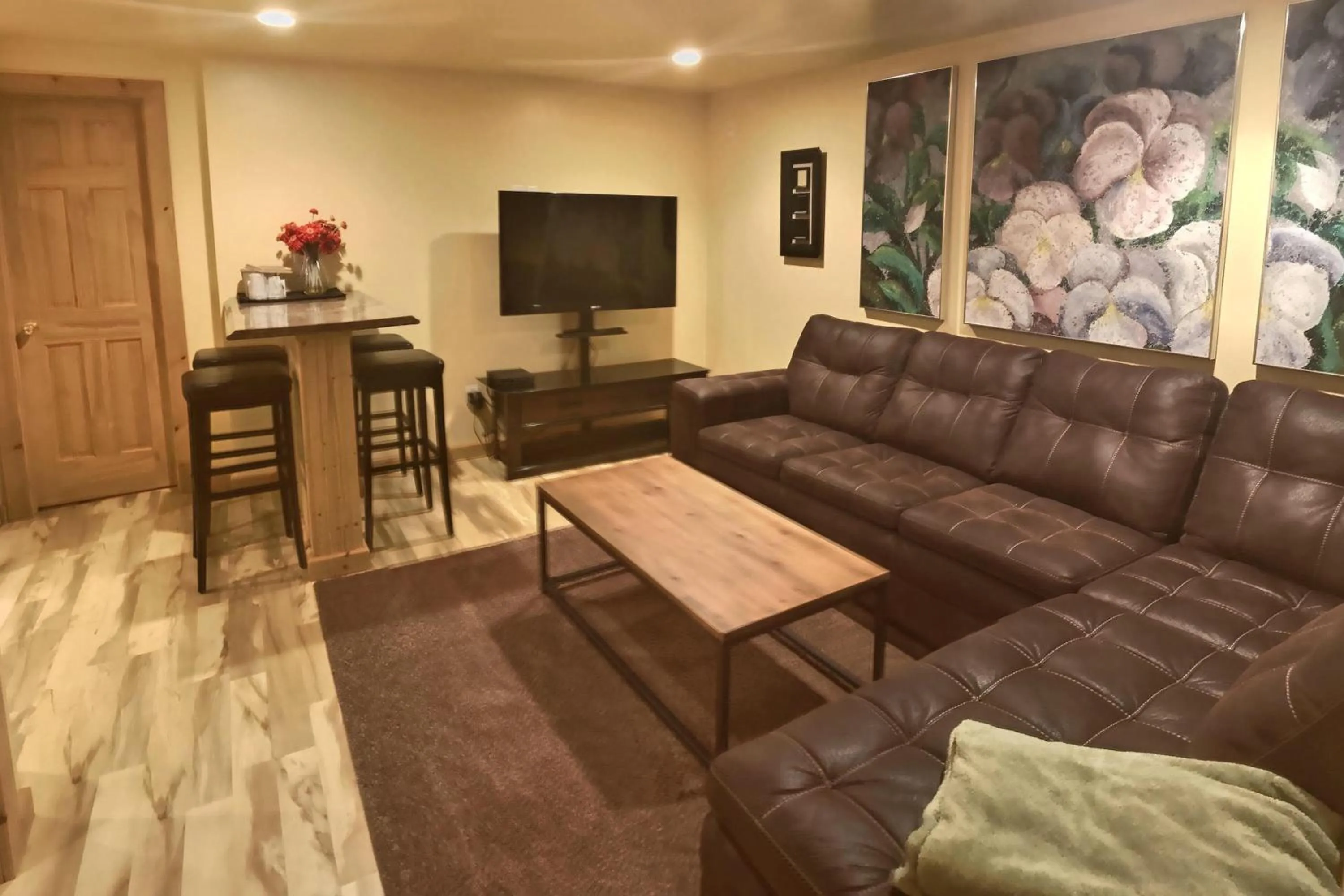 Living room in Mountain Sports Inn