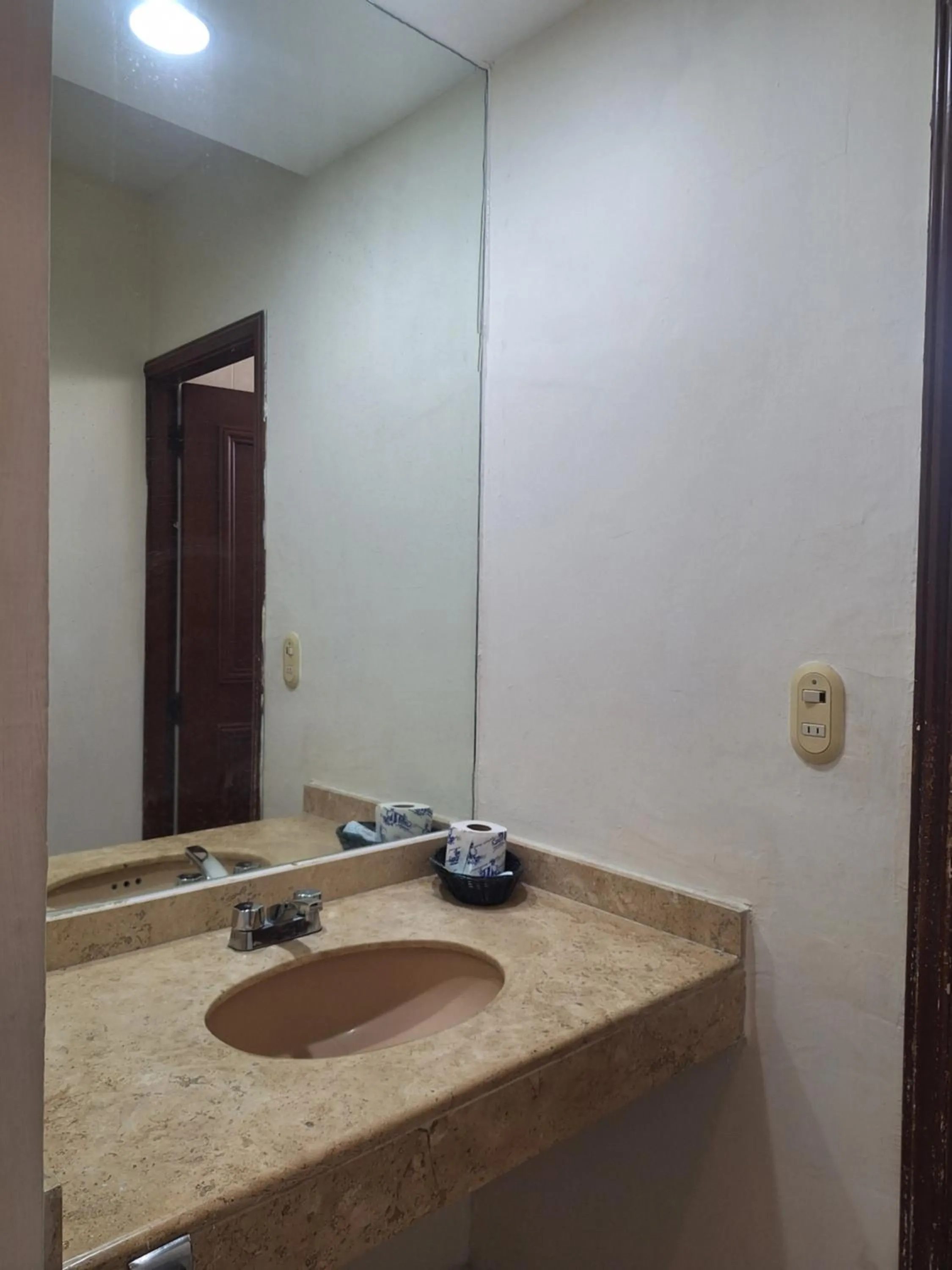 Double Room with Two Double Beds in Hotel Ruiz Milán