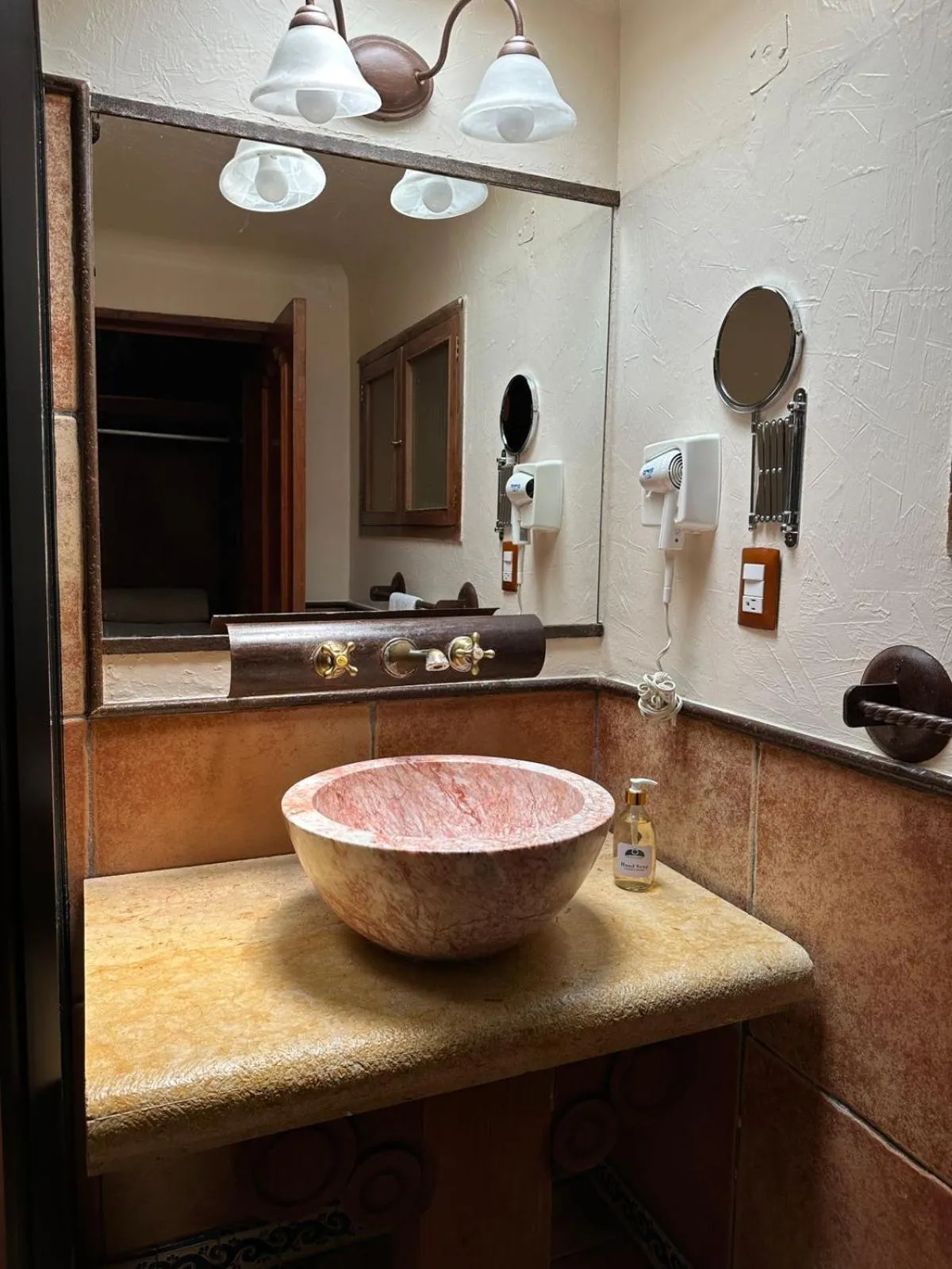 Bathroom in Casa de los Arcángeles