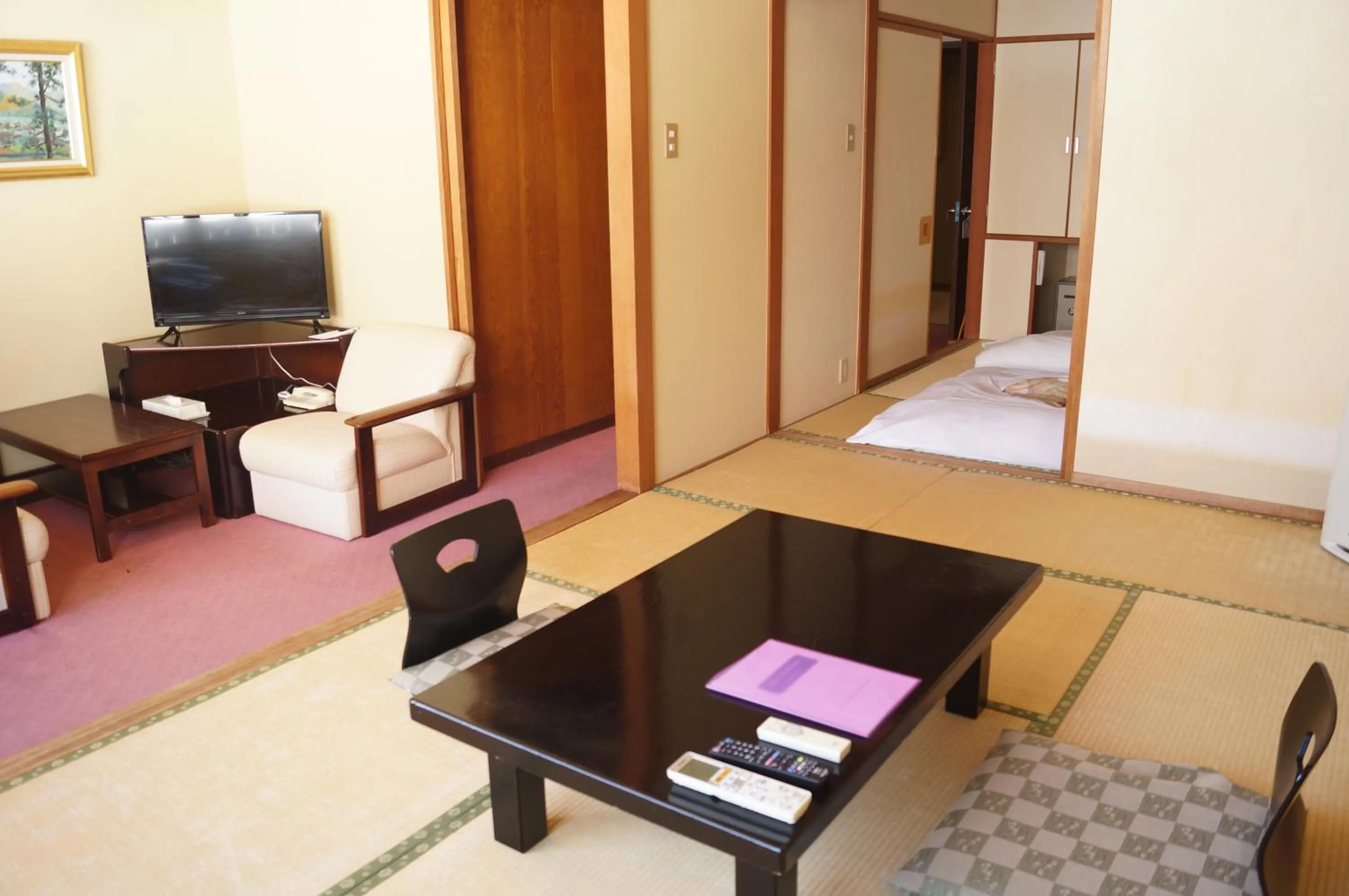 Photo of the whole room, Bed in Nozawa Grand Hotel