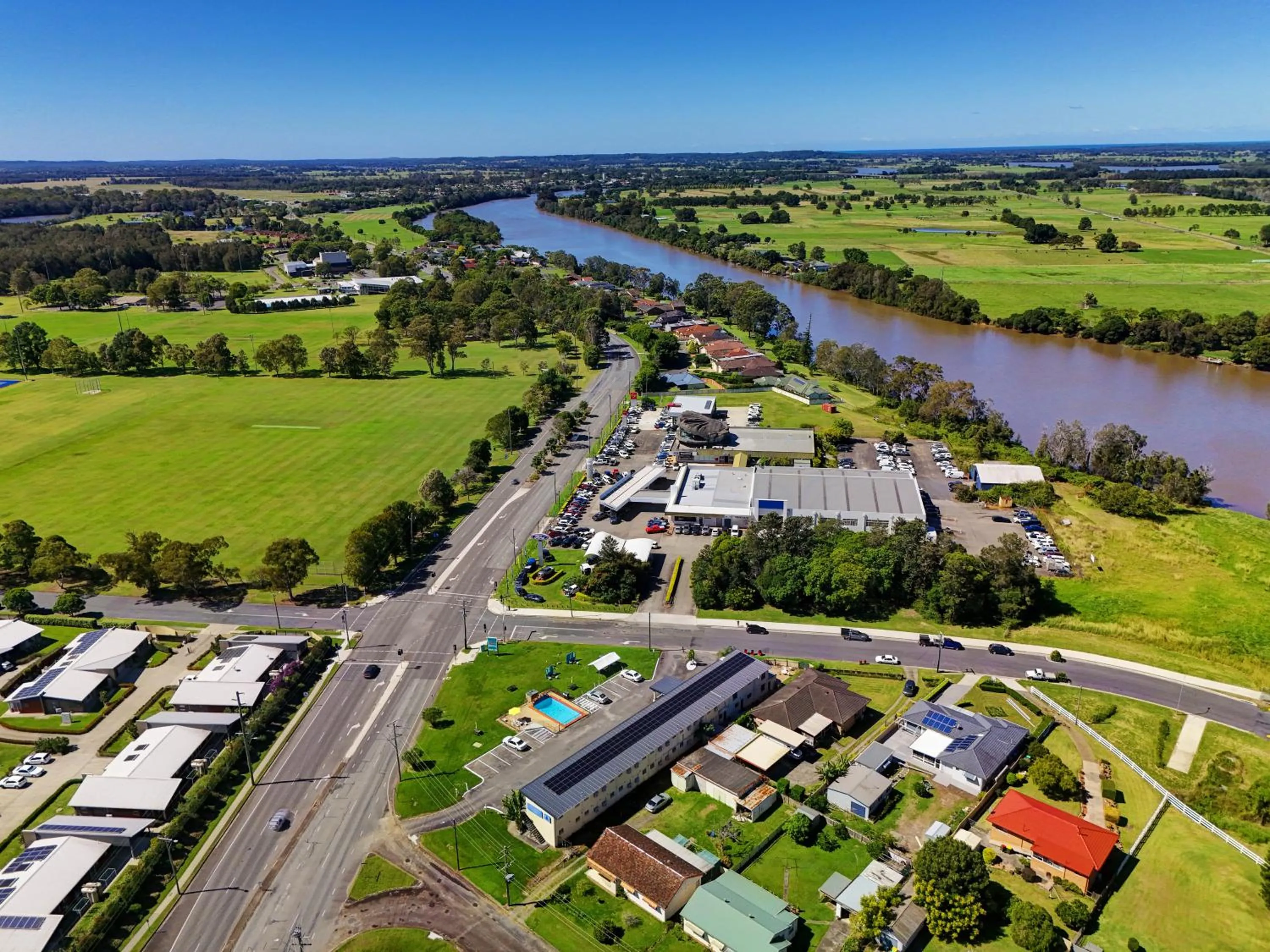 Day in Country Plaza Motel Taree