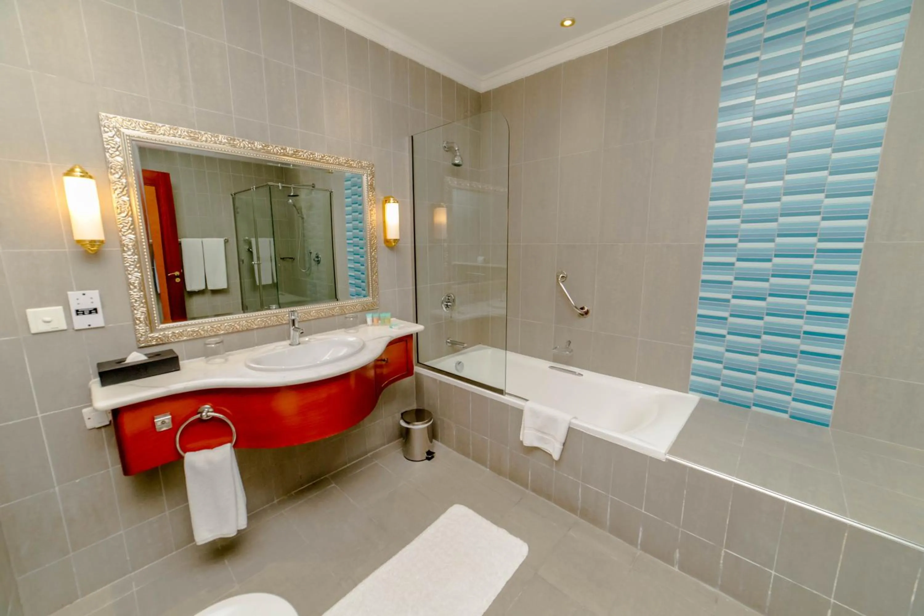 Bathroom in Grand Excelsior Hotel Al Barsha