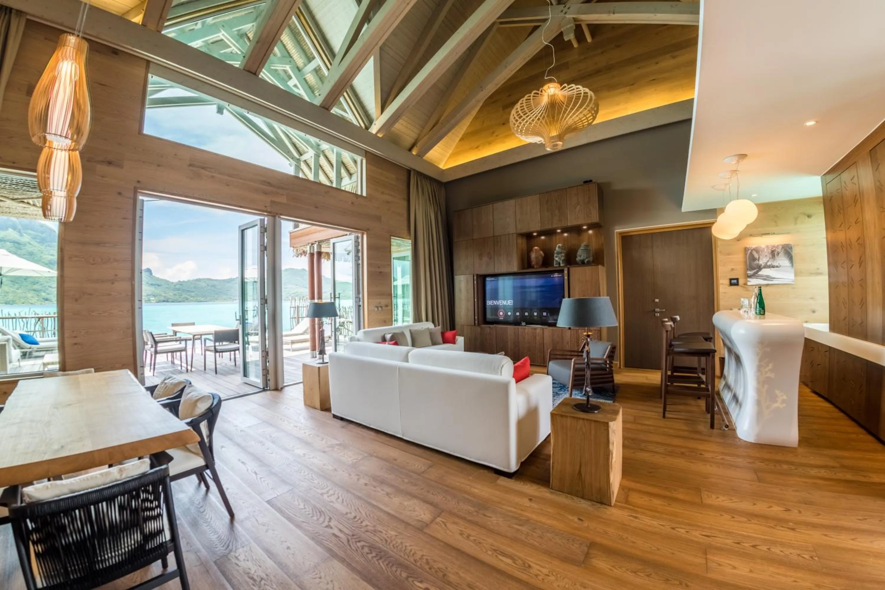 Living room, Bed in InterContinental Bora Bora & Thalasso Spa by IHG