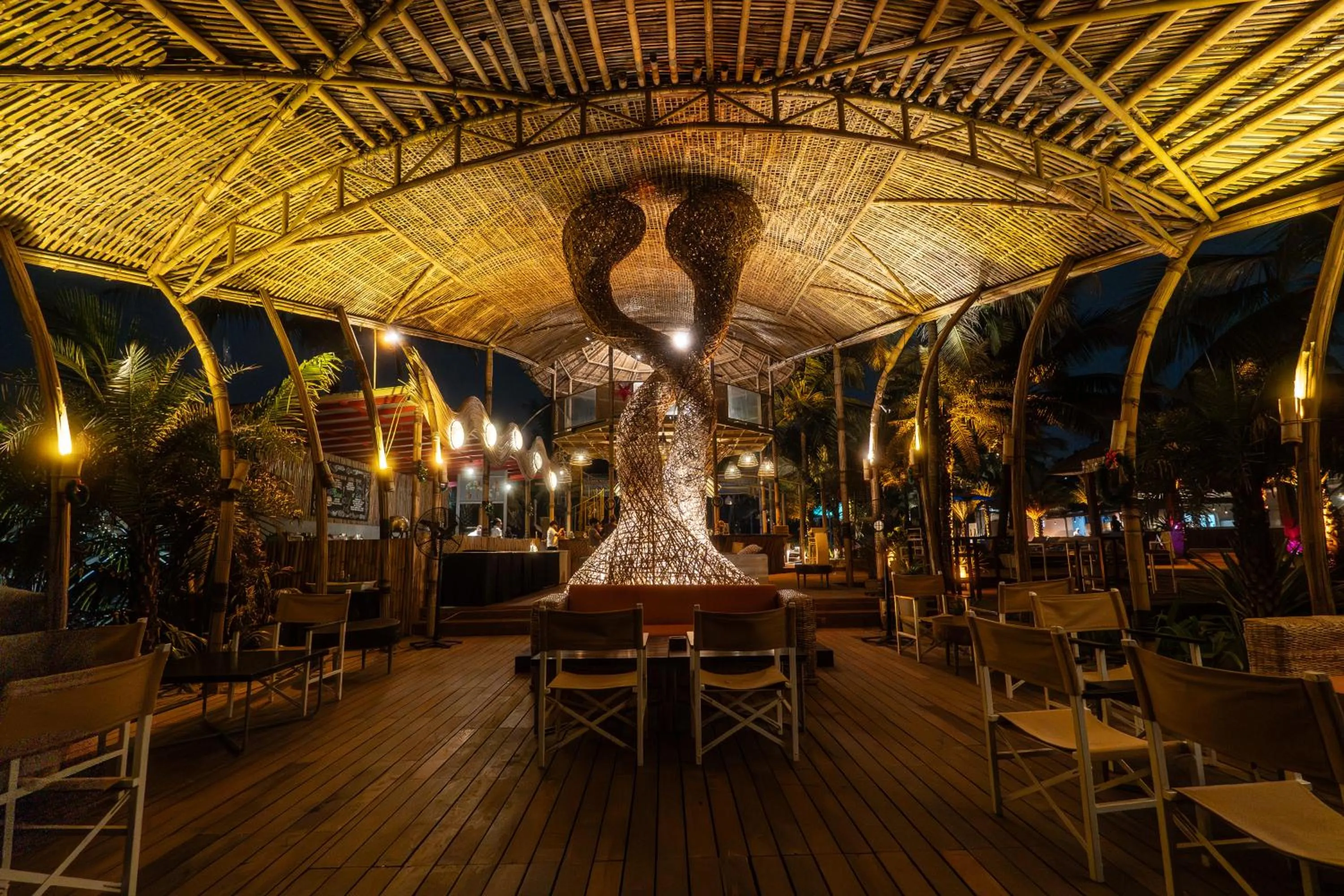 Restaurant/places to eat in Marbela Beach Resort