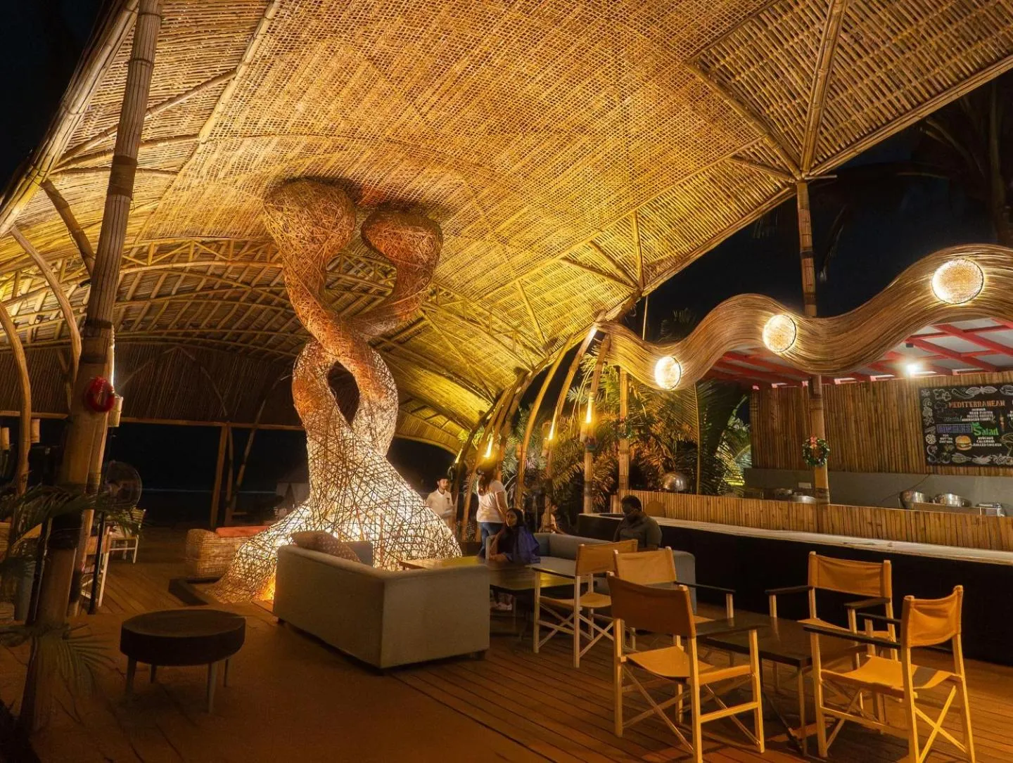 Restaurant/places to eat in Marbela Beach Resort