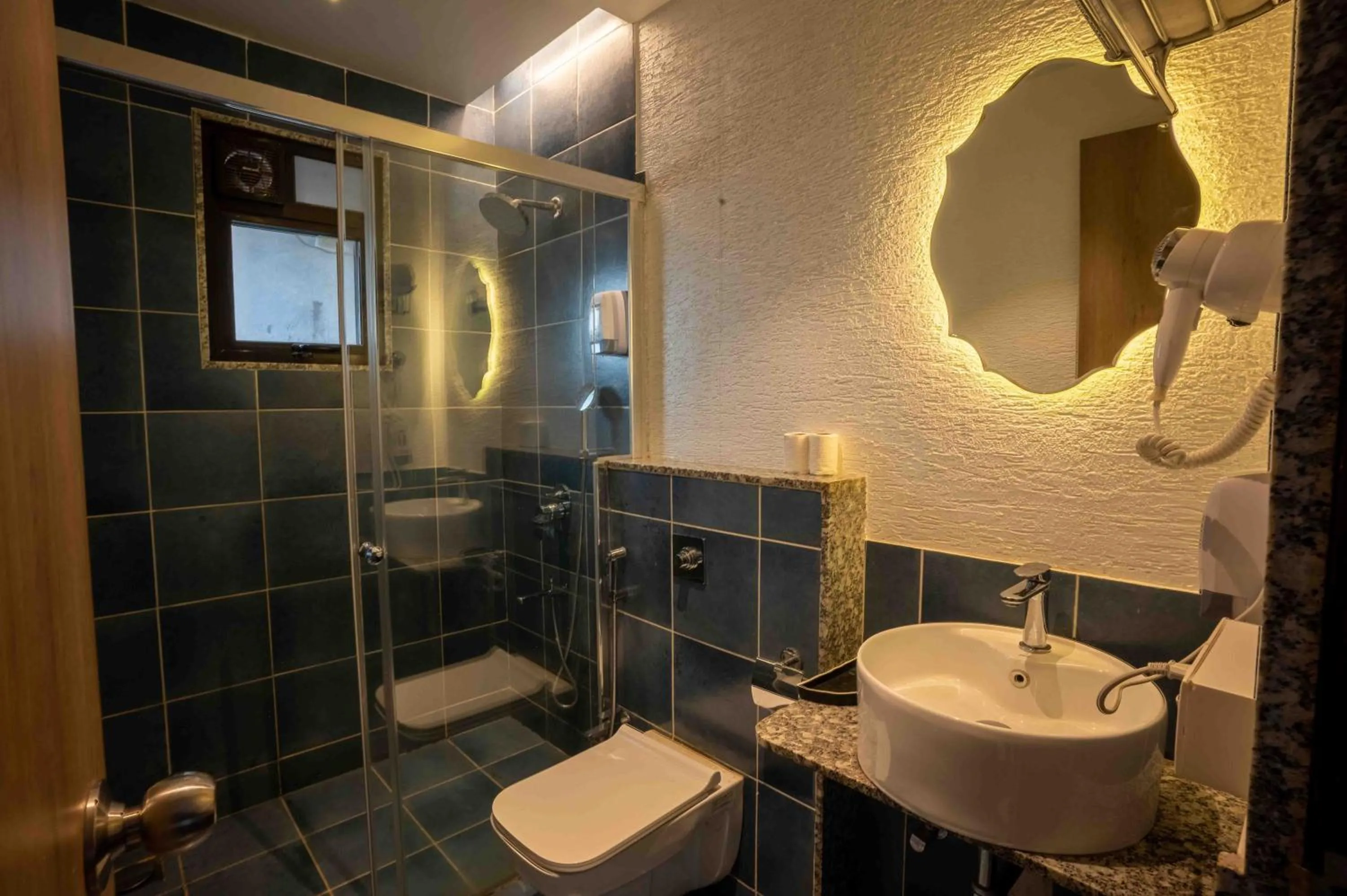 Shower in Foxoso Sonnet - A boutique hotel, Anjuna , Goa