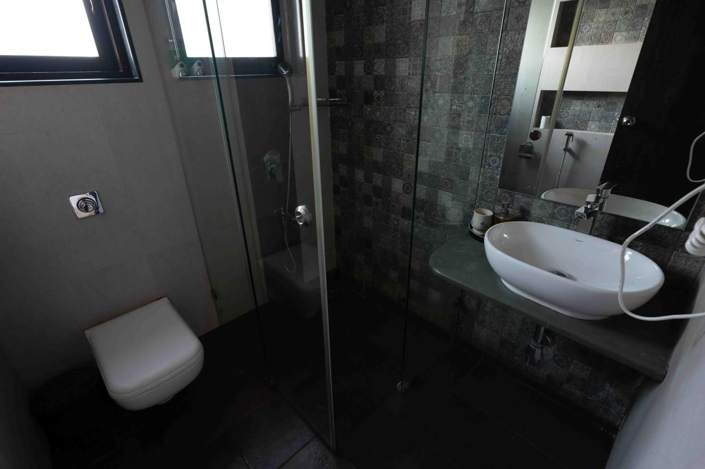 Shower in Foxoso Sonnet - A boutique hotel, Anjuna , Goa