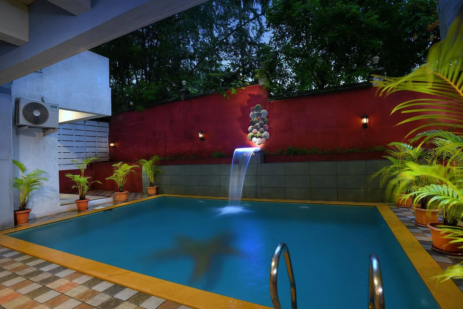 Swimming pool in Foxoso Sonnet - A boutique hotel, Anjuna , Goa