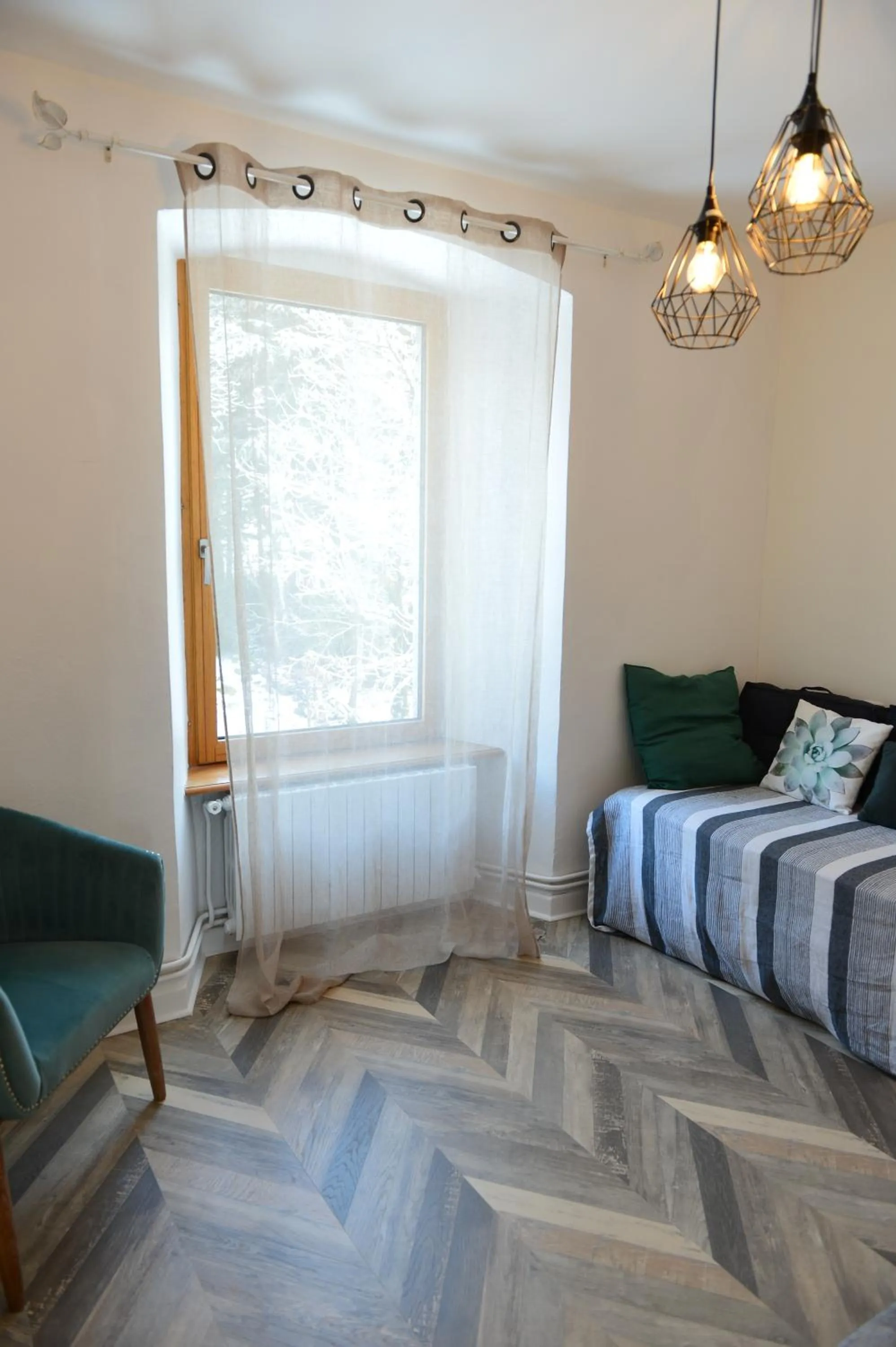 Living room, Bed in La Domerie - Maison d'hôtes