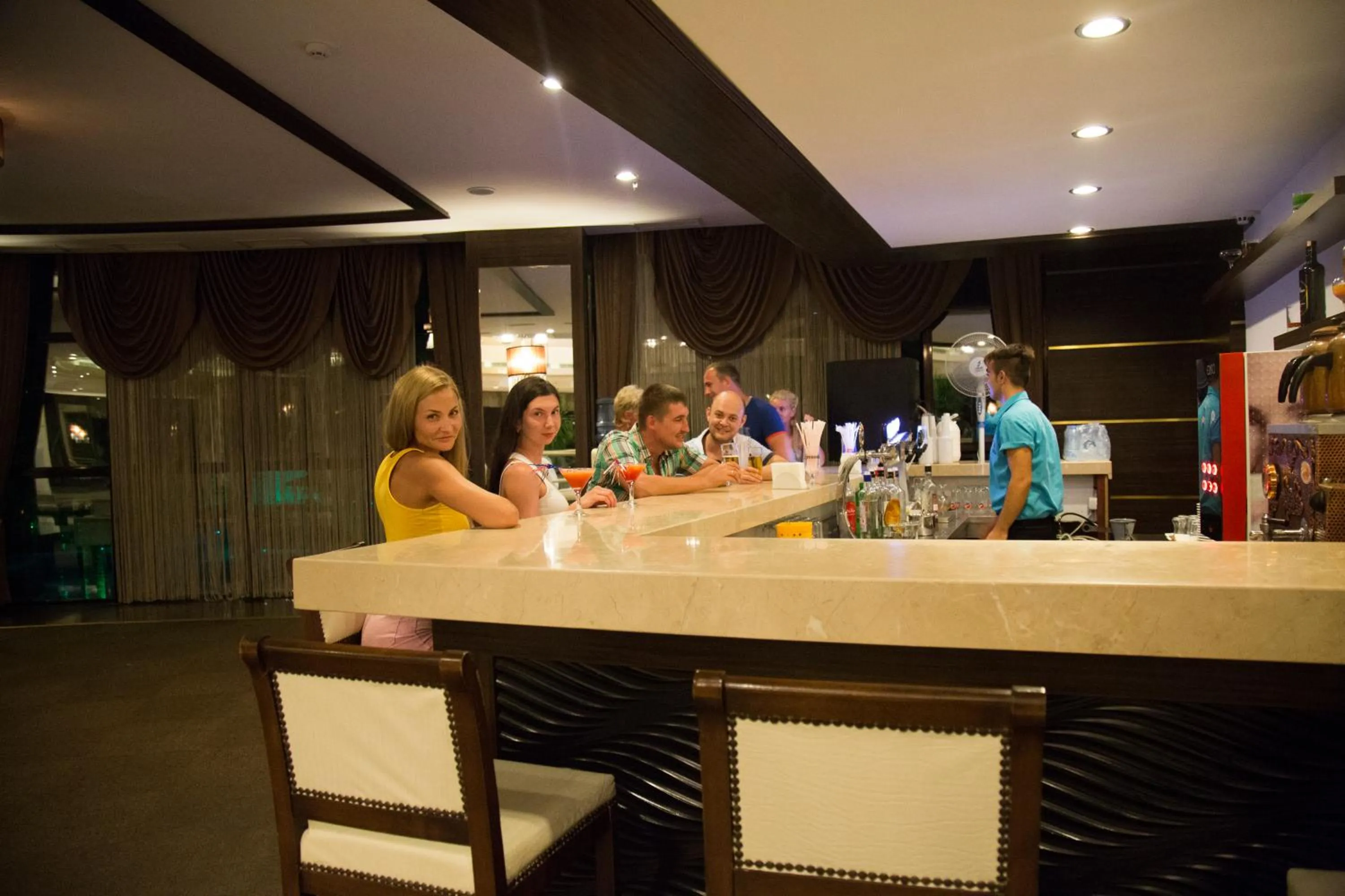 Lounge or bar in Eldar Resort Hotel