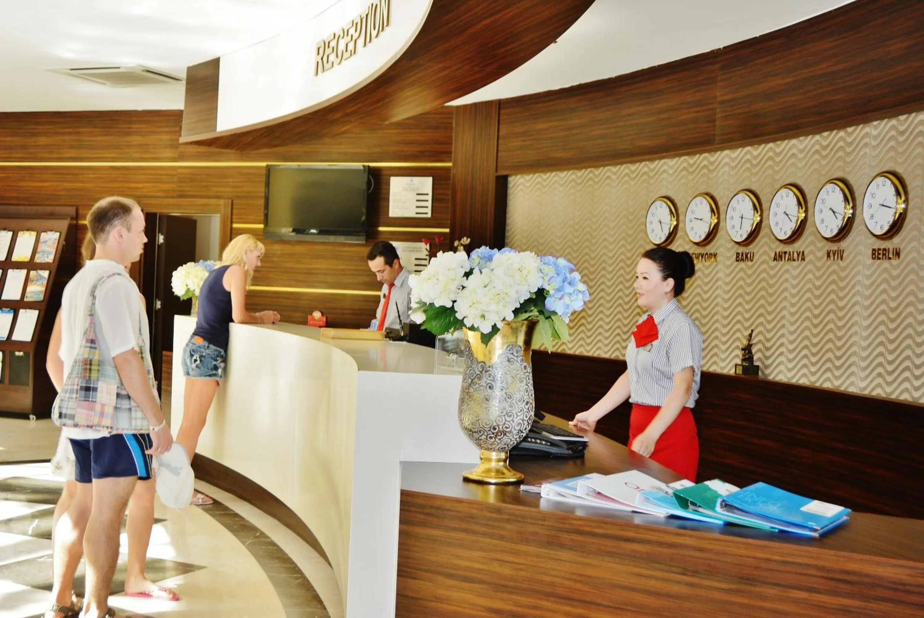 Lobby or reception in Eldar Resort Hotel