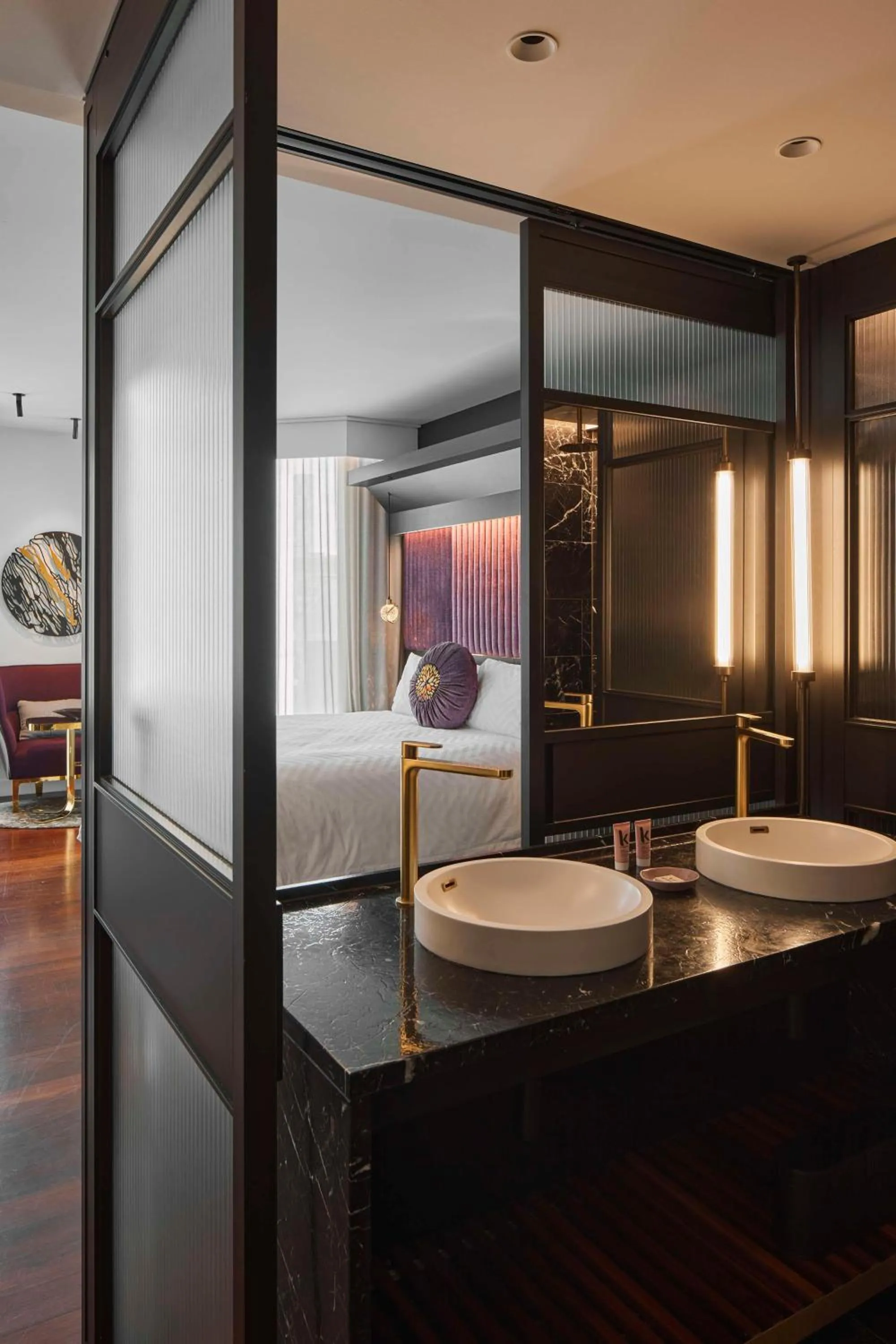 Bedroom, Bed in QT Perth