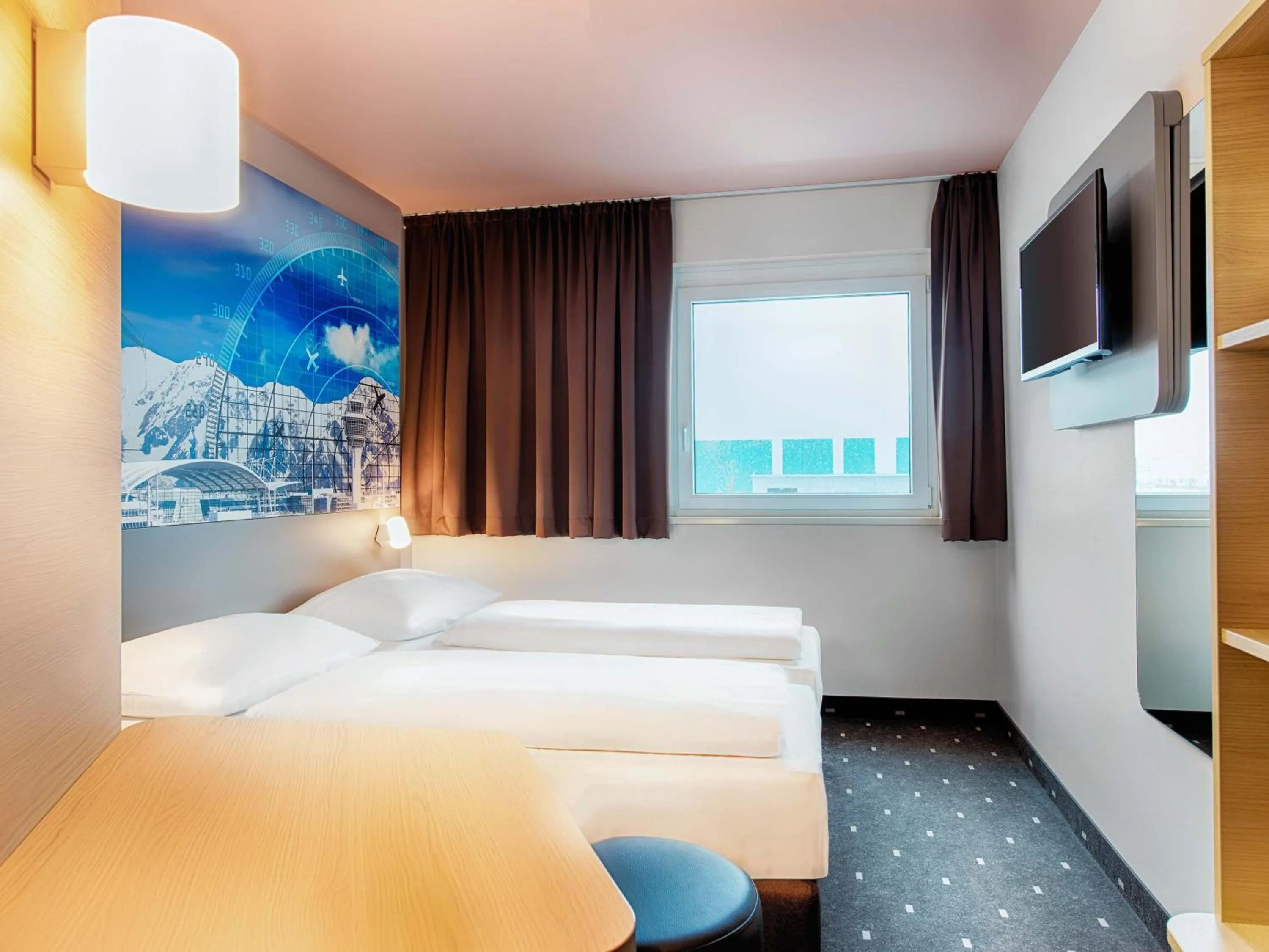 Bed in B&B HOTEL München-Airport