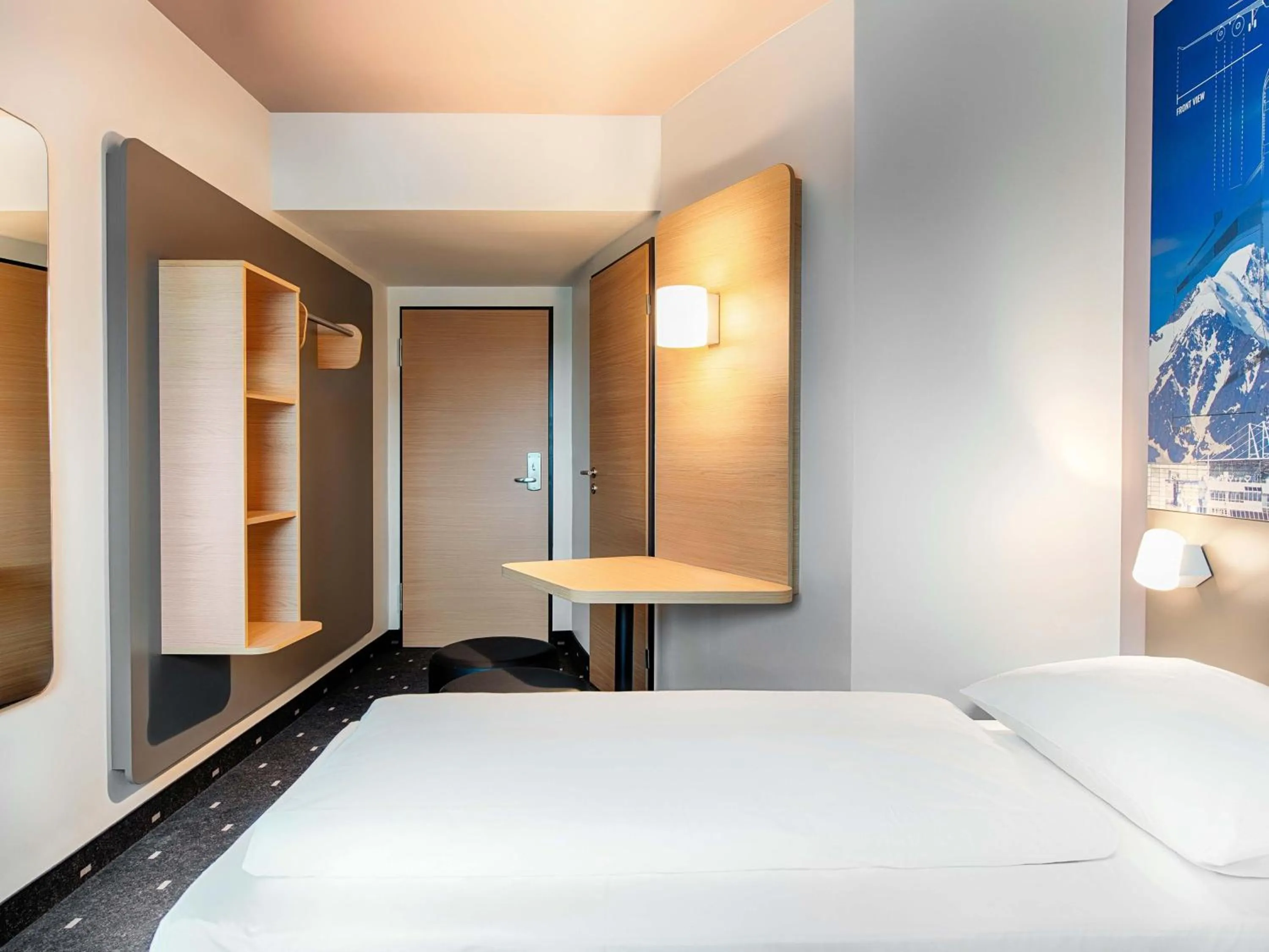 Bed in B&B HOTEL München-Airport