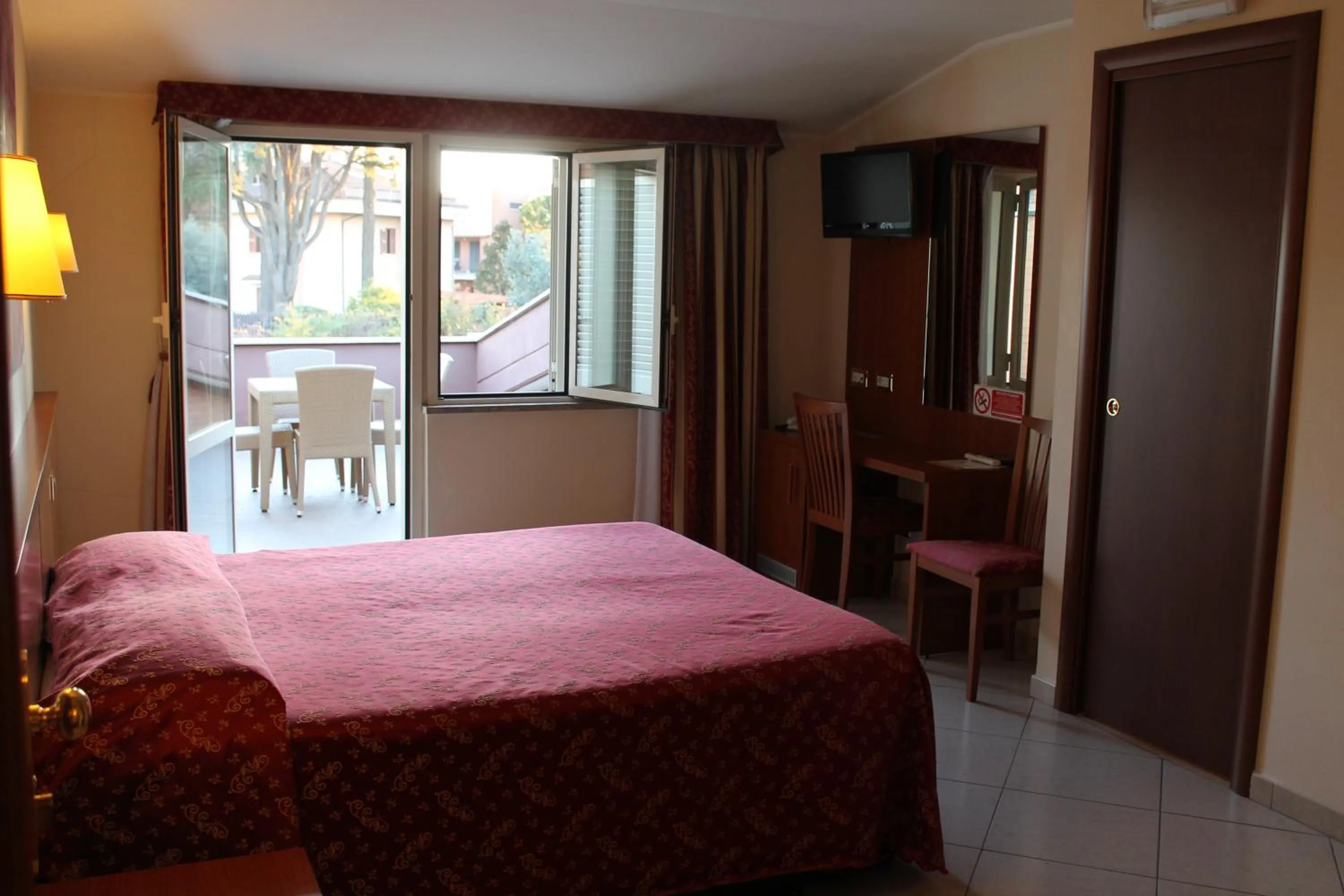 Photo of the whole room, Bed in Hotel Vitti