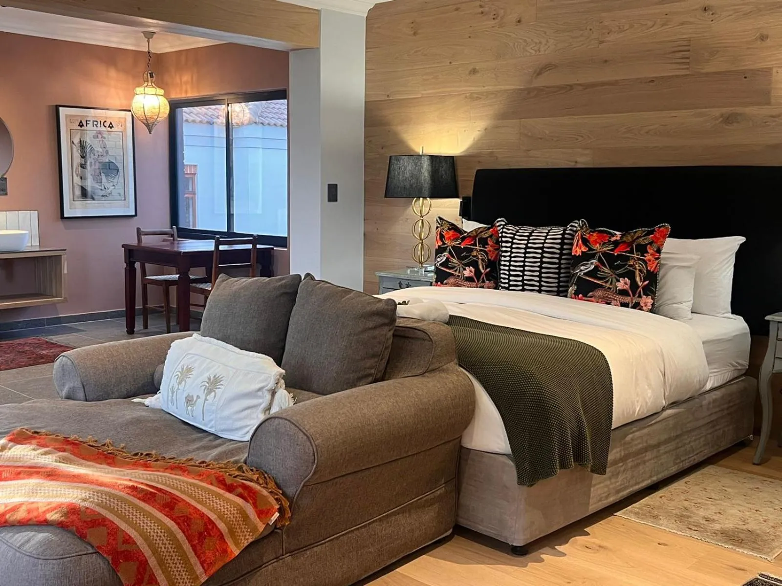 Bedroom, Bed in The Whale's Tale Guesthouse