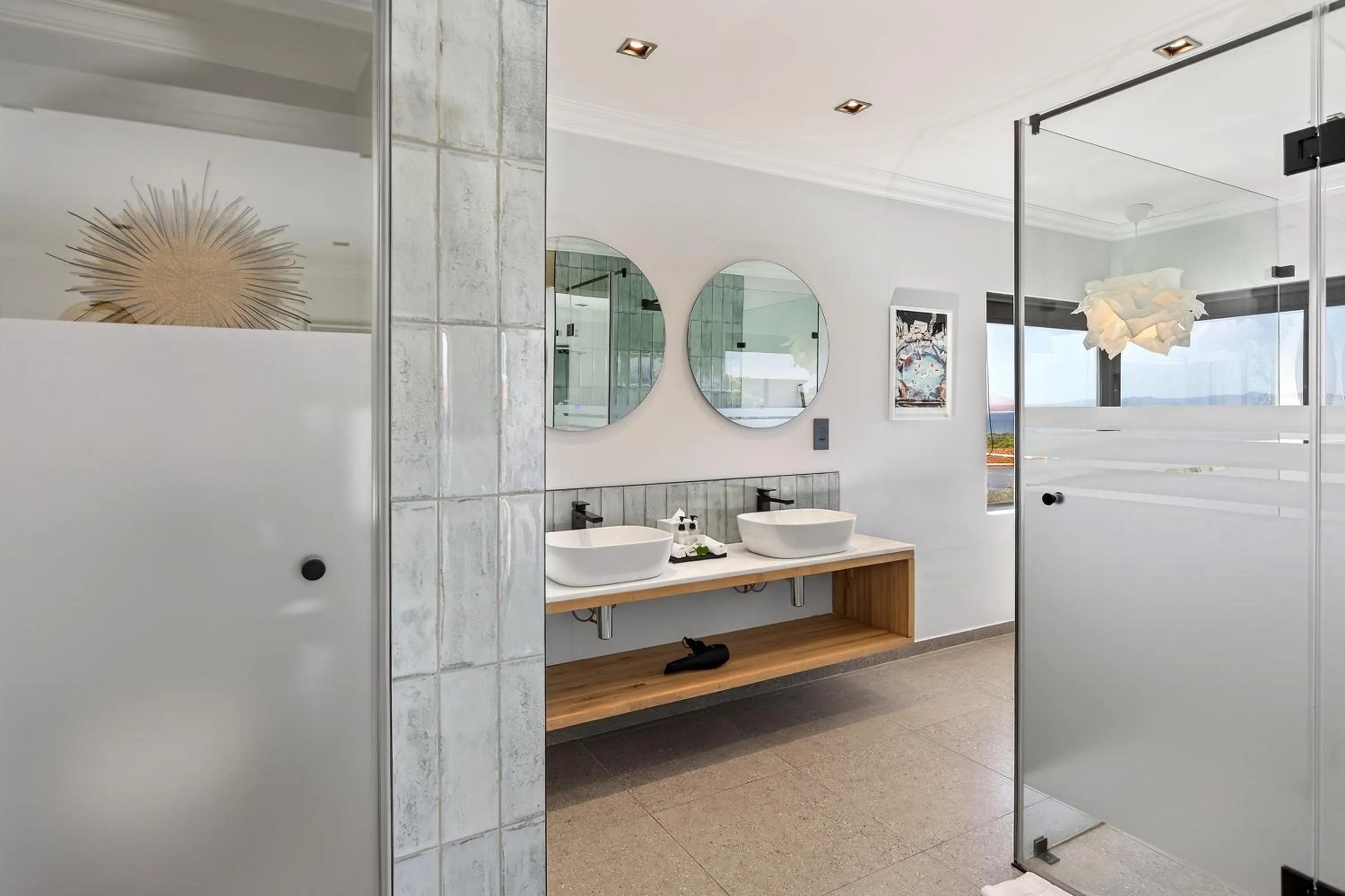 Bathroom in The Whale's Tale Guesthouse