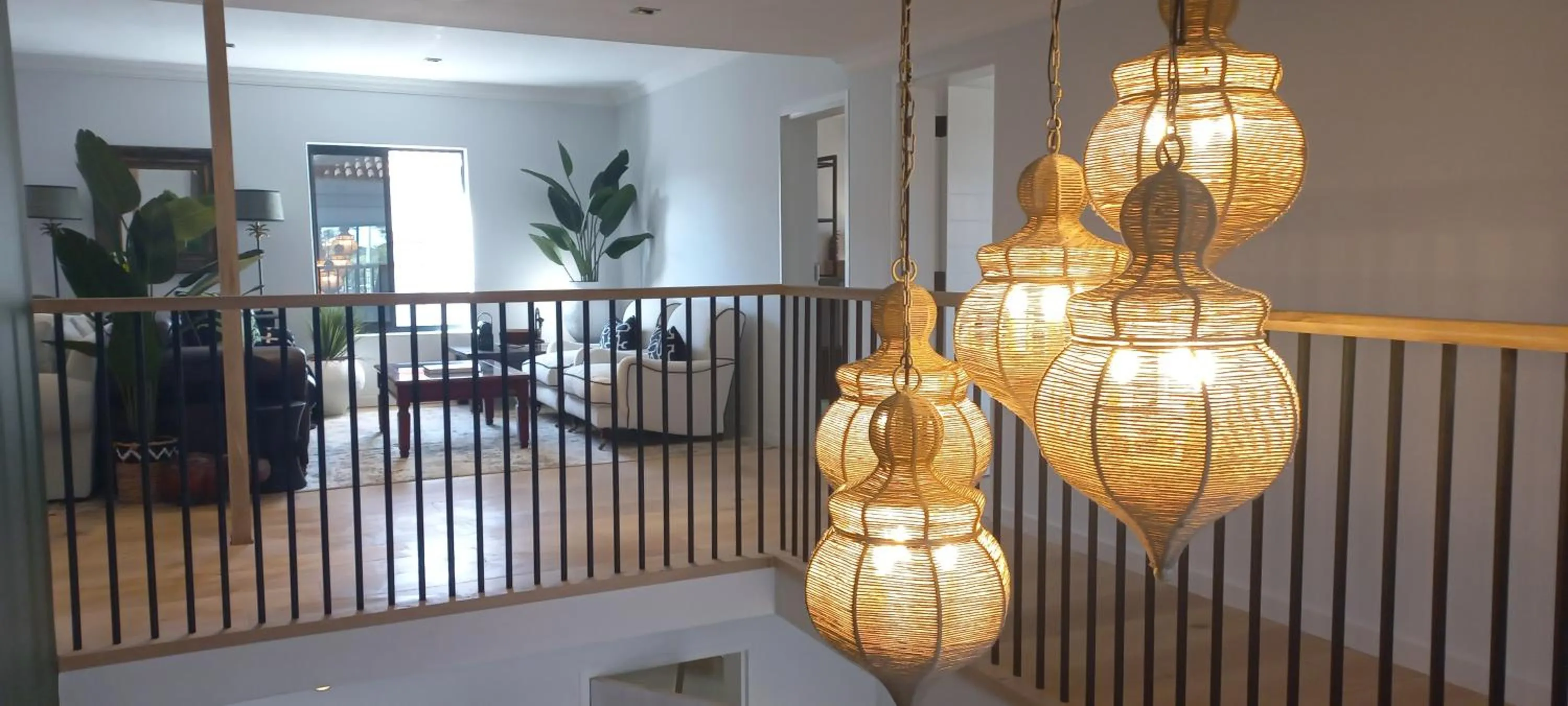 Communal lounge/ TV room in The Whale's Tale Guesthouse