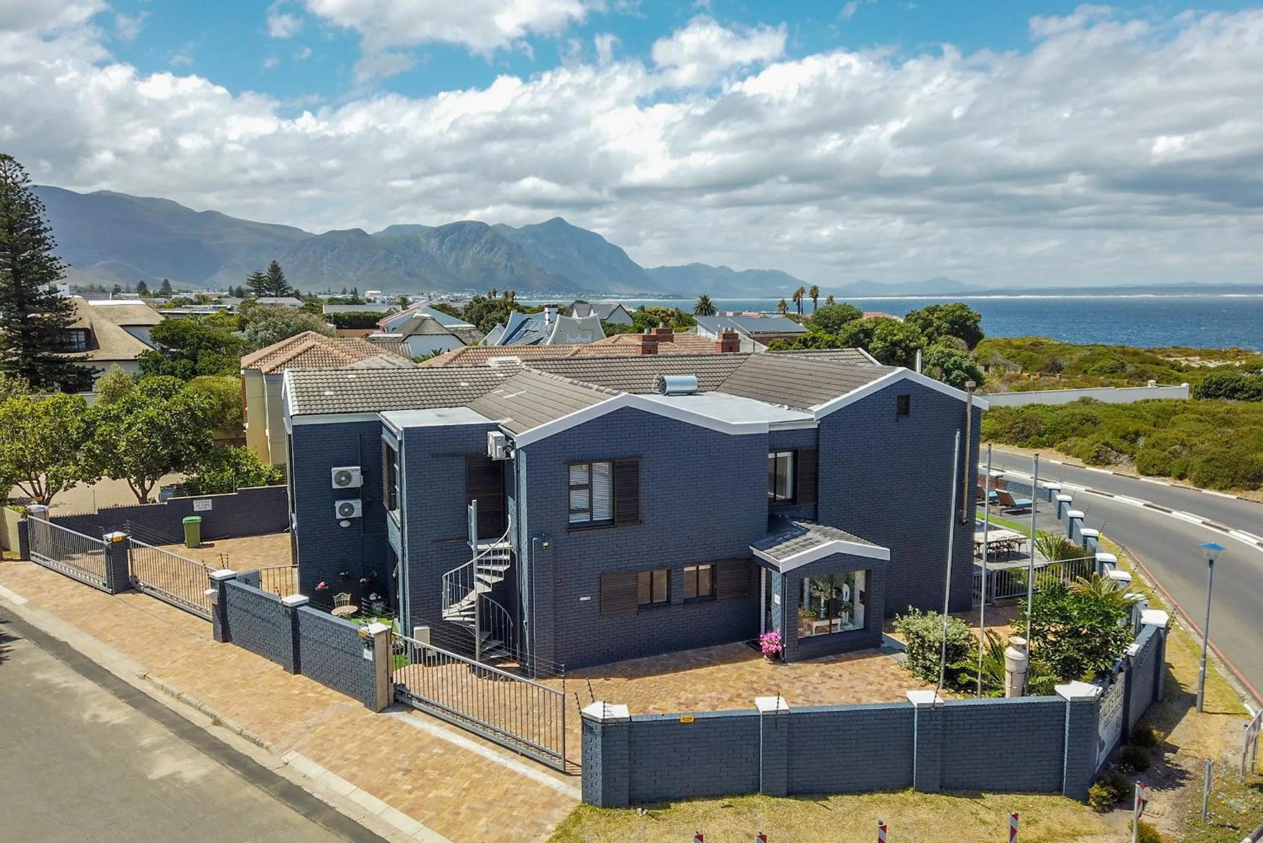 Bird's eye view in The Whale's Tale Guesthouse