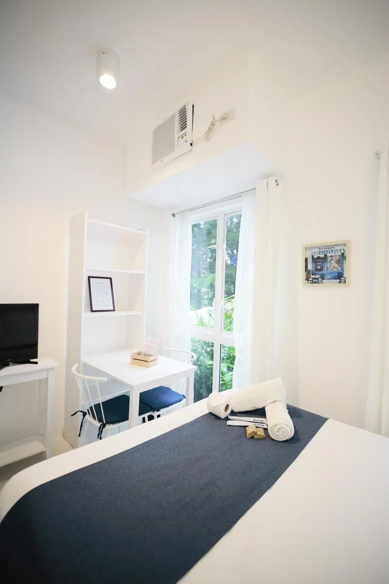 Bedroom, Bed in La Bella Boutique Hotel