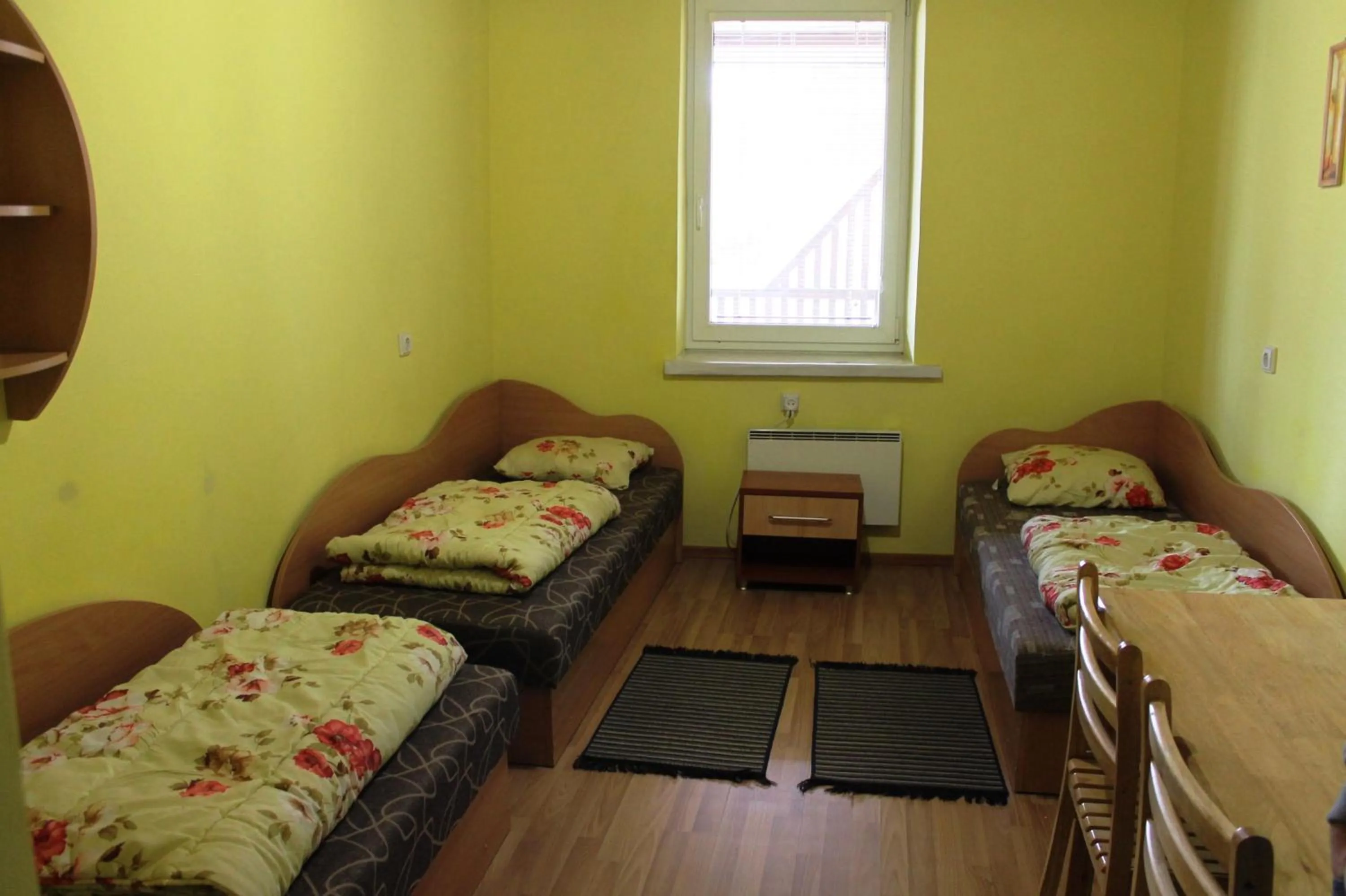 Bedroom, Bed in Fortuna Hostel