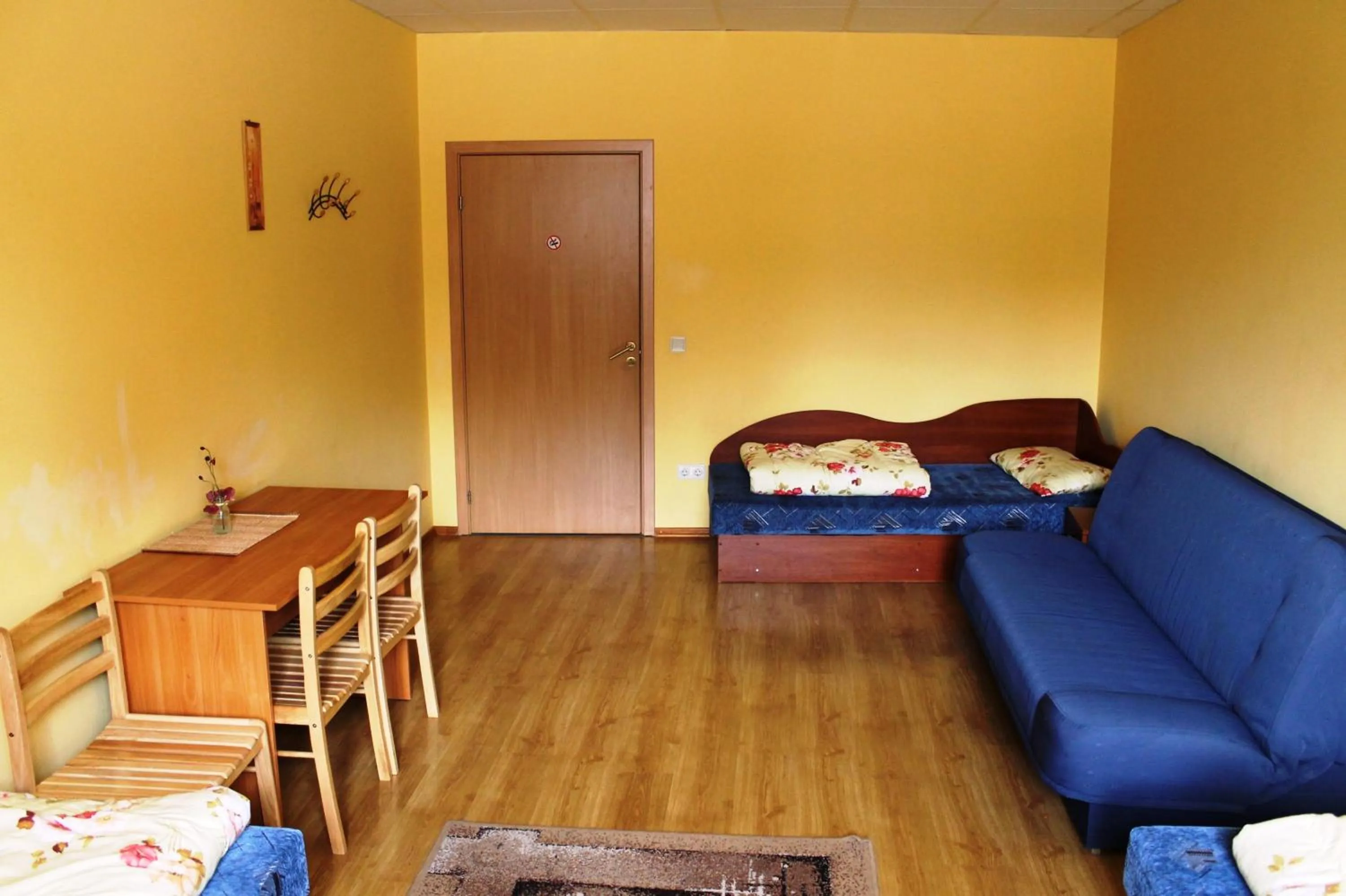 Bedroom, Bed in Fortuna Hostel