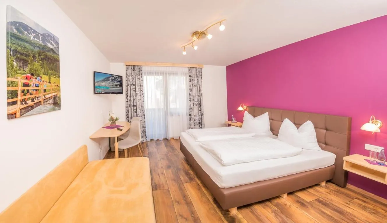 Bed in Hotel - Restaurant Platzwirt