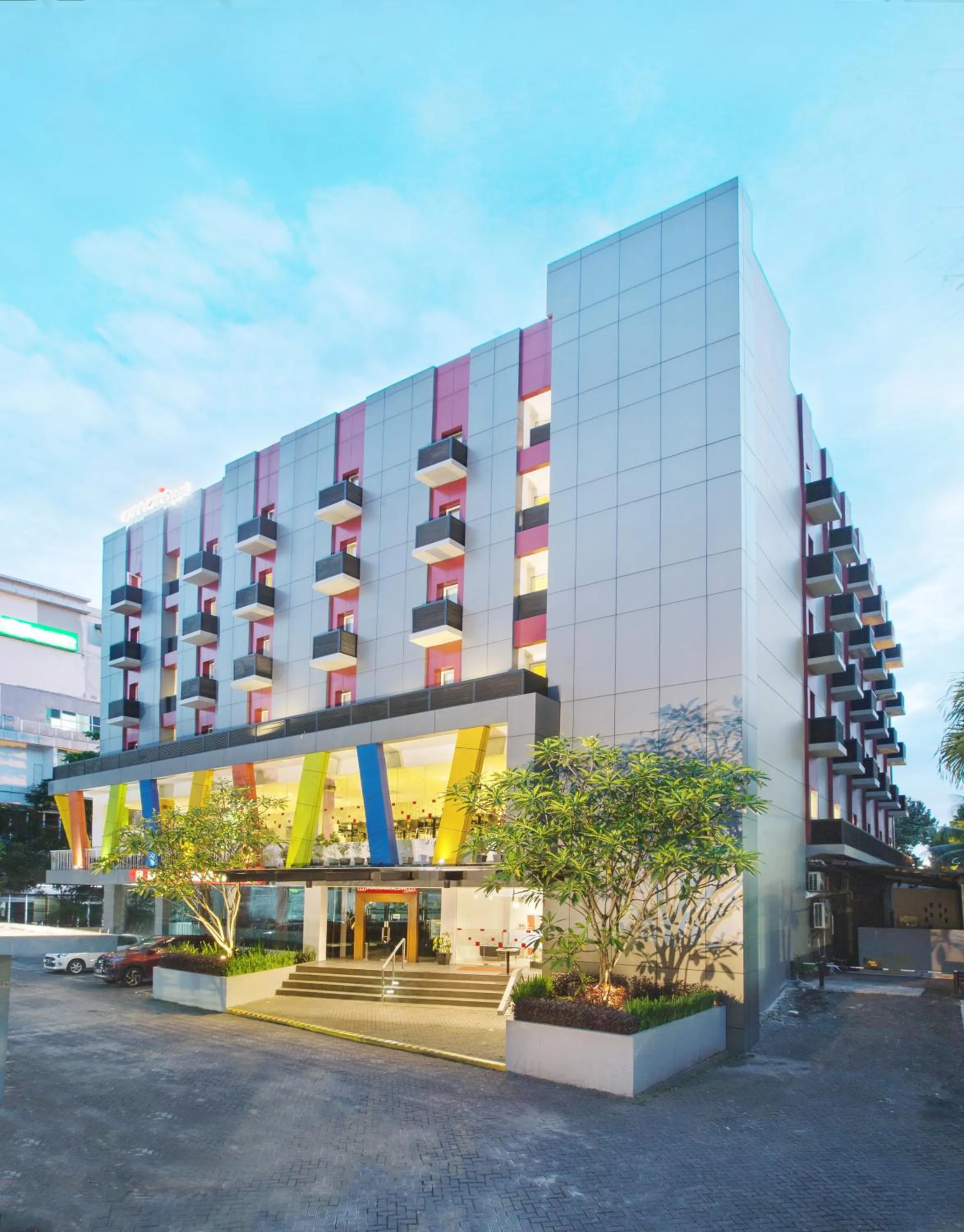 Amaris Hotel Padjajaran - Bogor