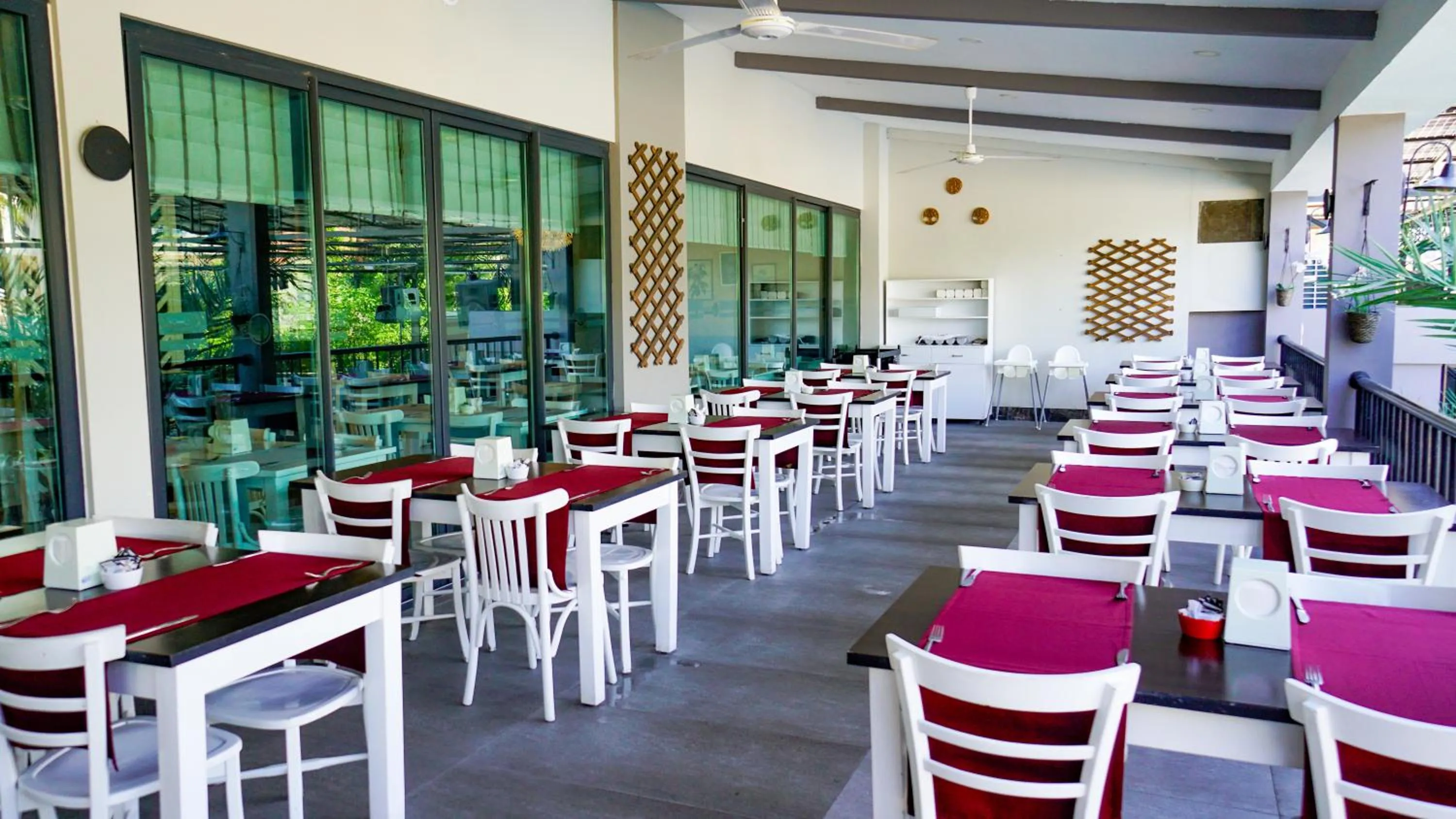 Restaurant/places to eat in Istanbul Beach Hotel - All Inclusive