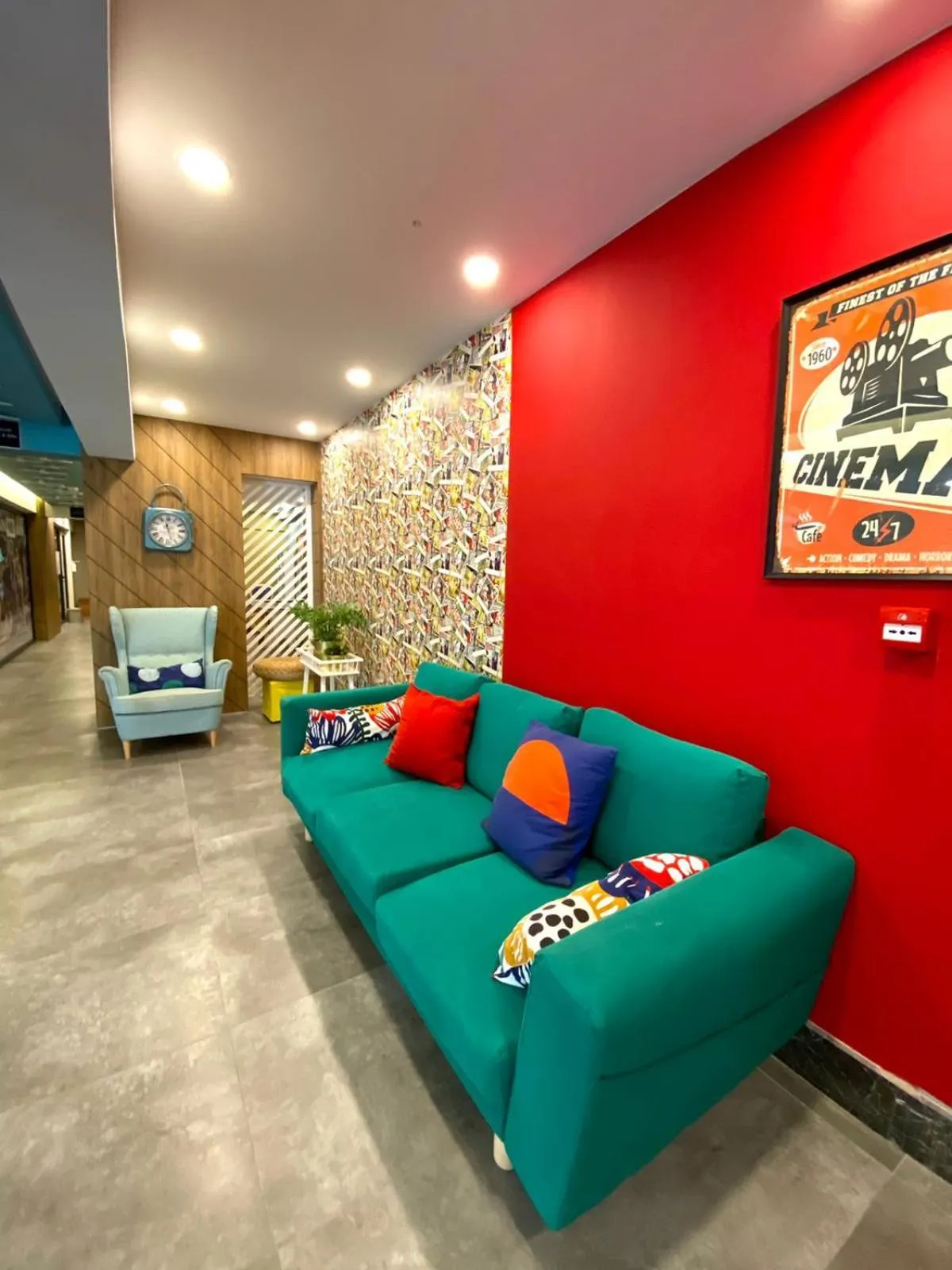 Communal lounge/ TV room in Istanbul Beach Hotel - All Inclusive