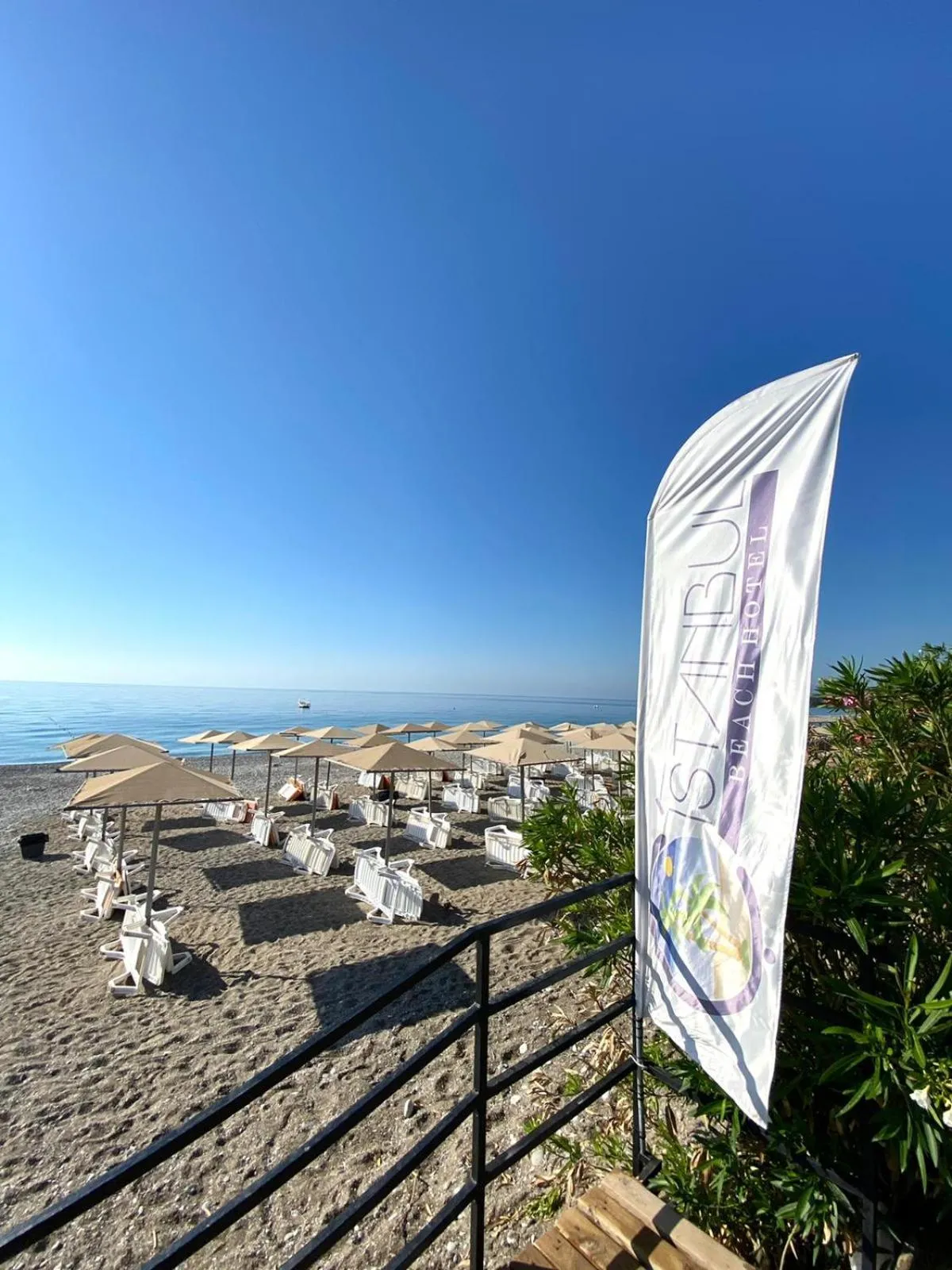 Beach in Istanbul Beach Hotel - All Inclusive