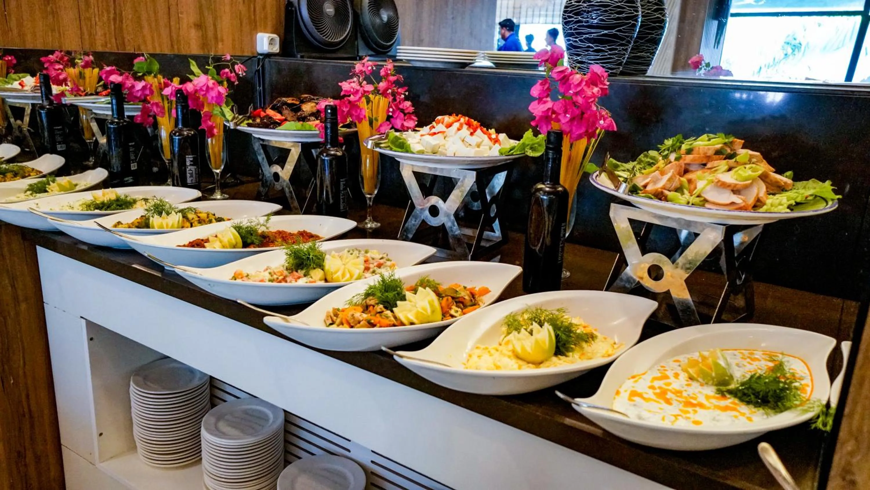 Food and drinks in Istanbul Beach Hotel - All Inclusive