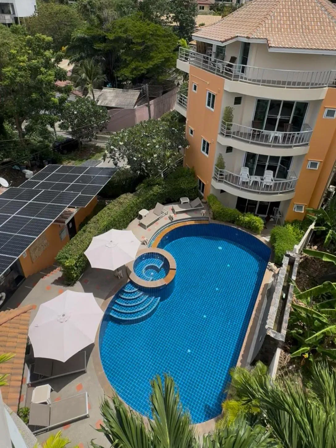 Property building in Chaweng Noi Residence