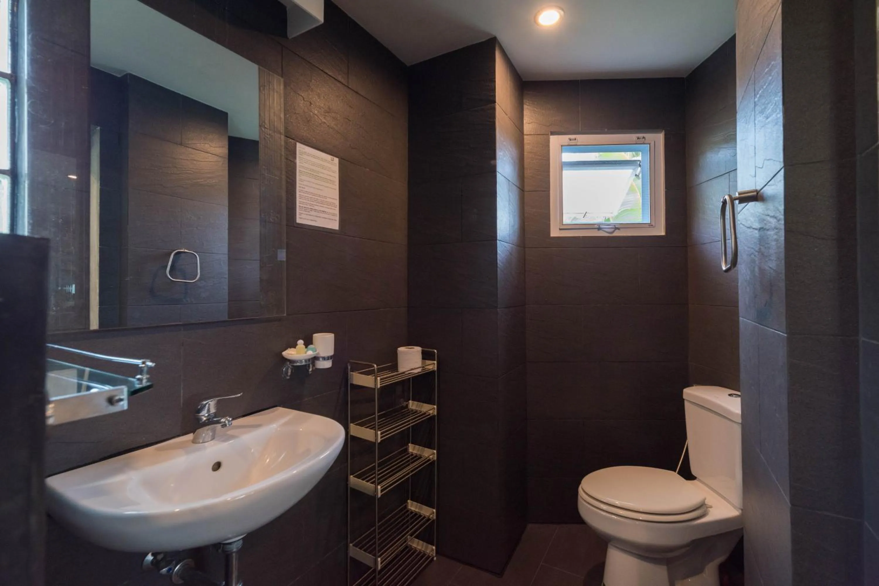 Bathroom in Chaweng Noi Residence