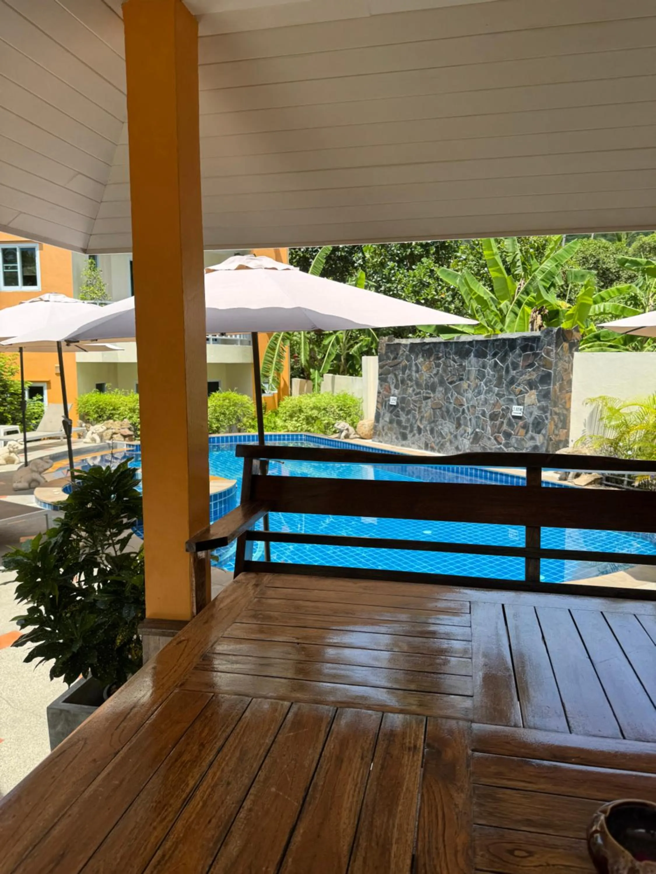 Swimming pool in Chaweng Noi Residence