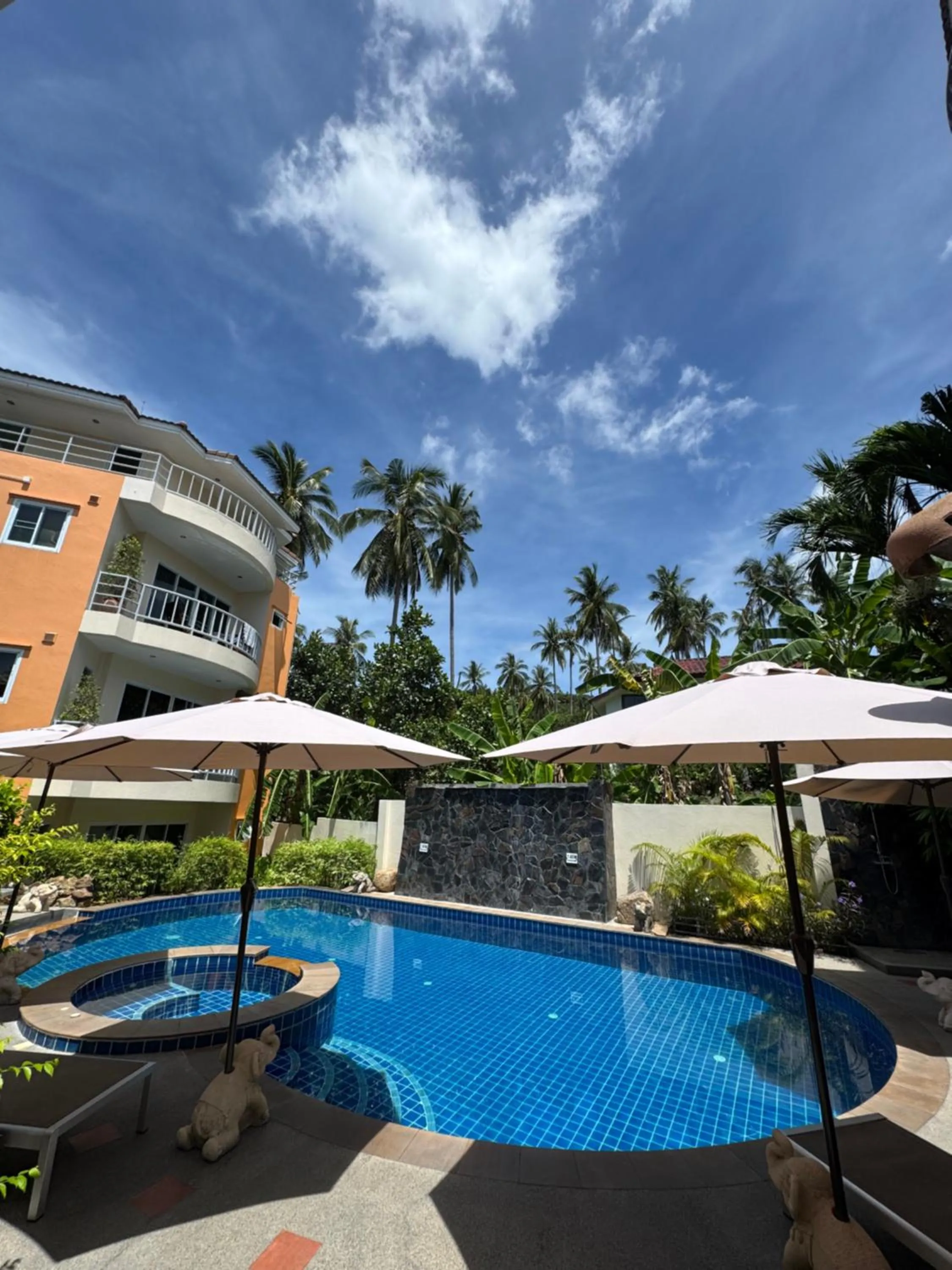 Property building in Chaweng Noi Residence