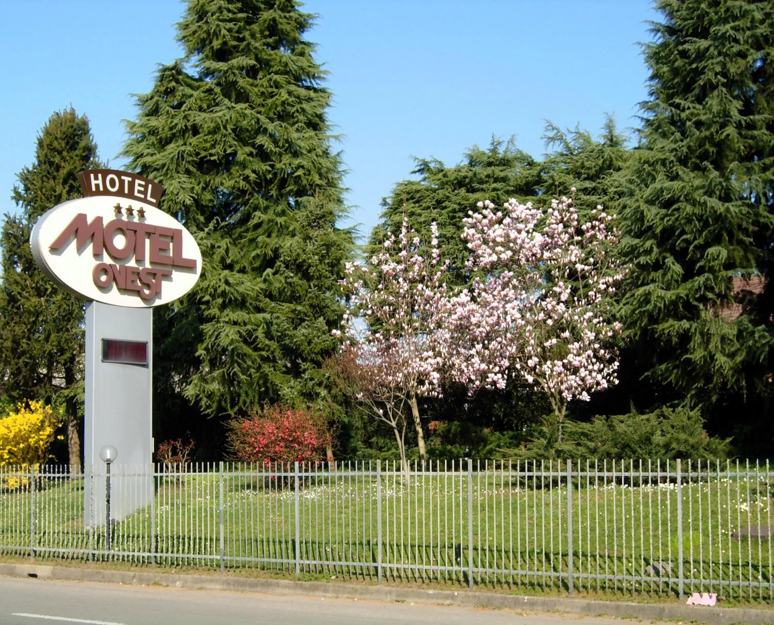 Garden in Hotel Motel Ovest