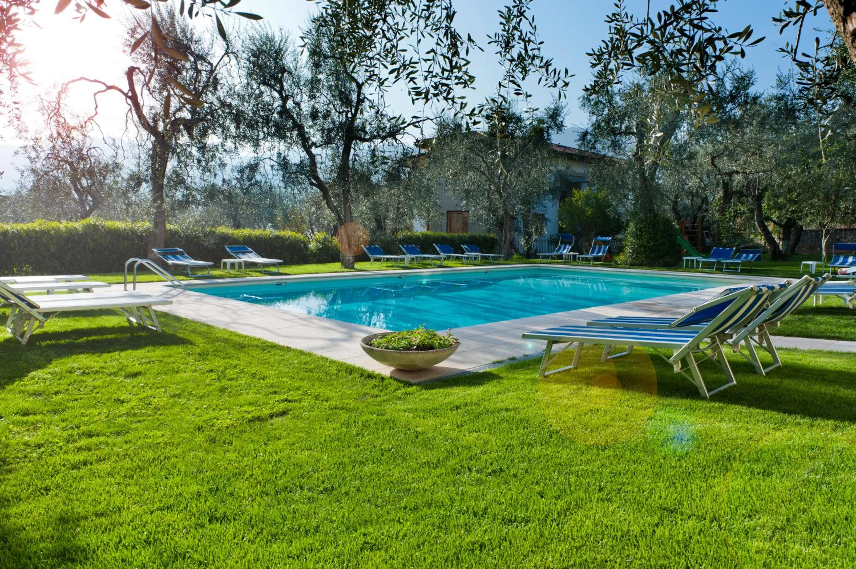 Swimming pool in Hotel Augusta