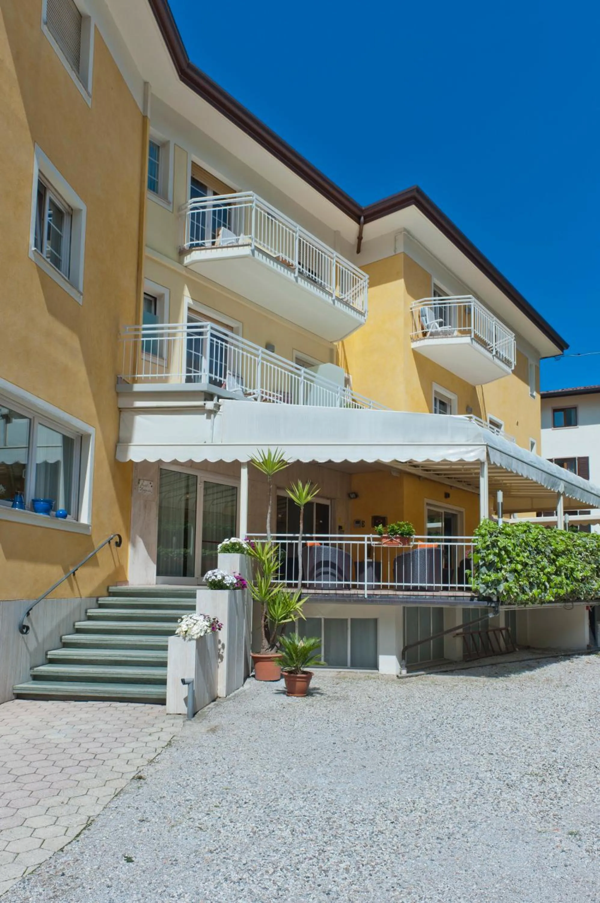 Facade/entrance in Hotel Augusta