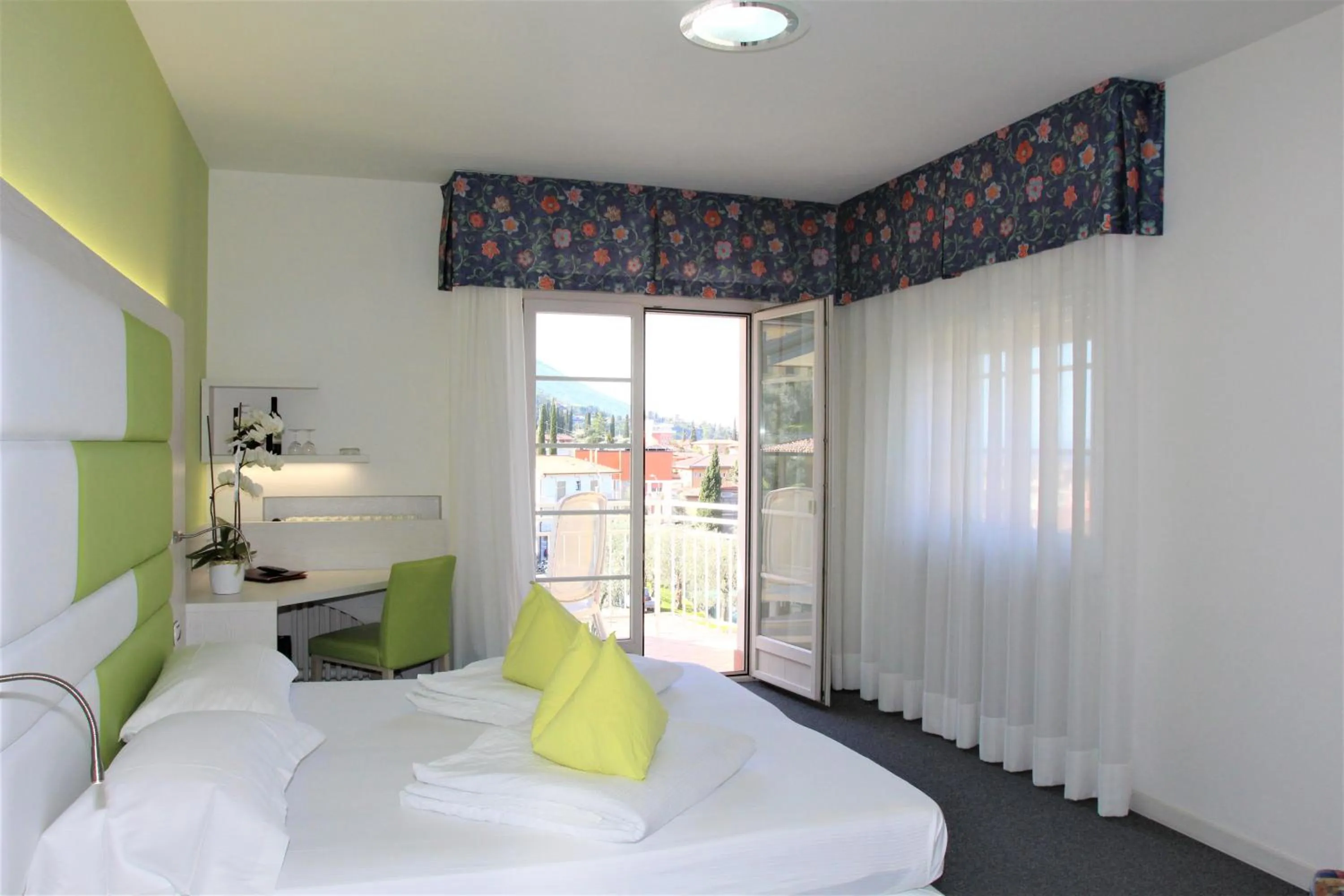 Bedroom, Bed in Hotel Augusta