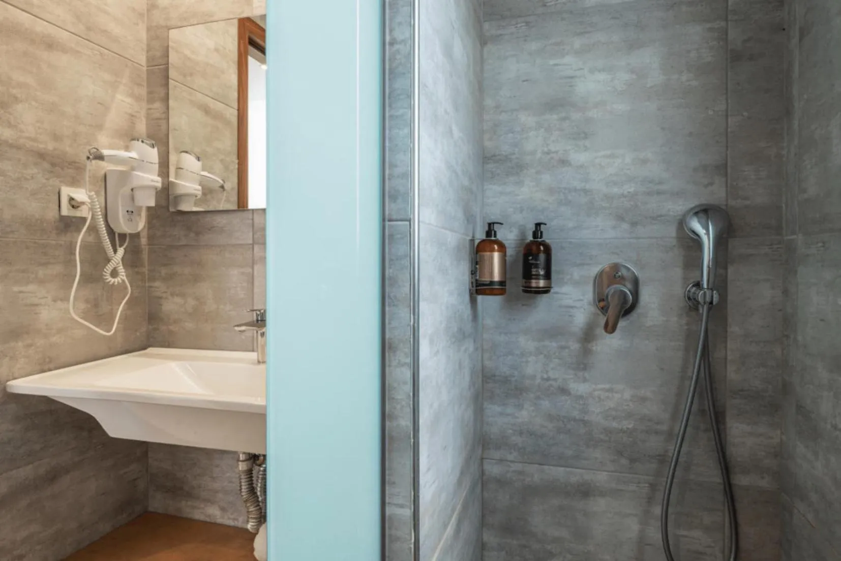 Summer Village of Hippokrates - Adults only