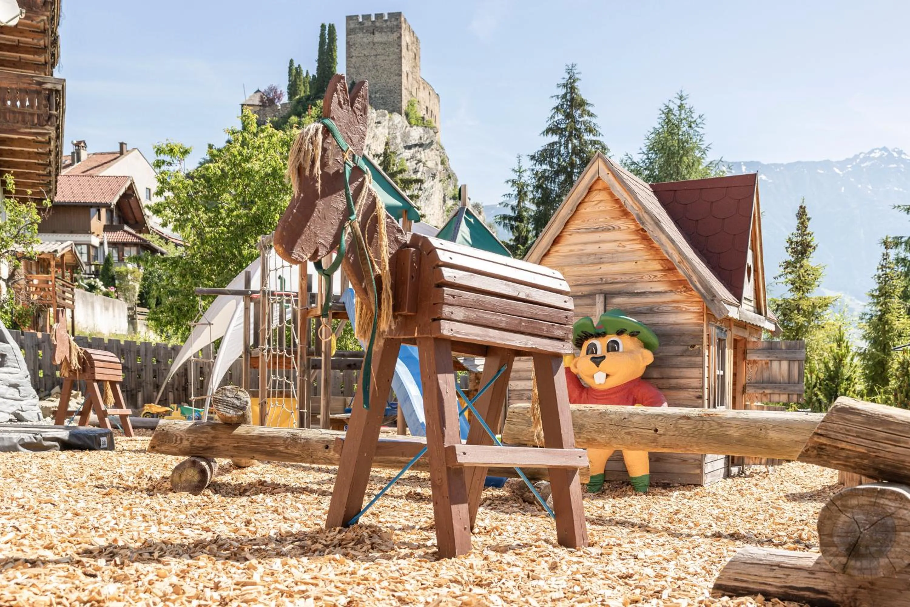 Activities in LAUDEGGHOF Ladis