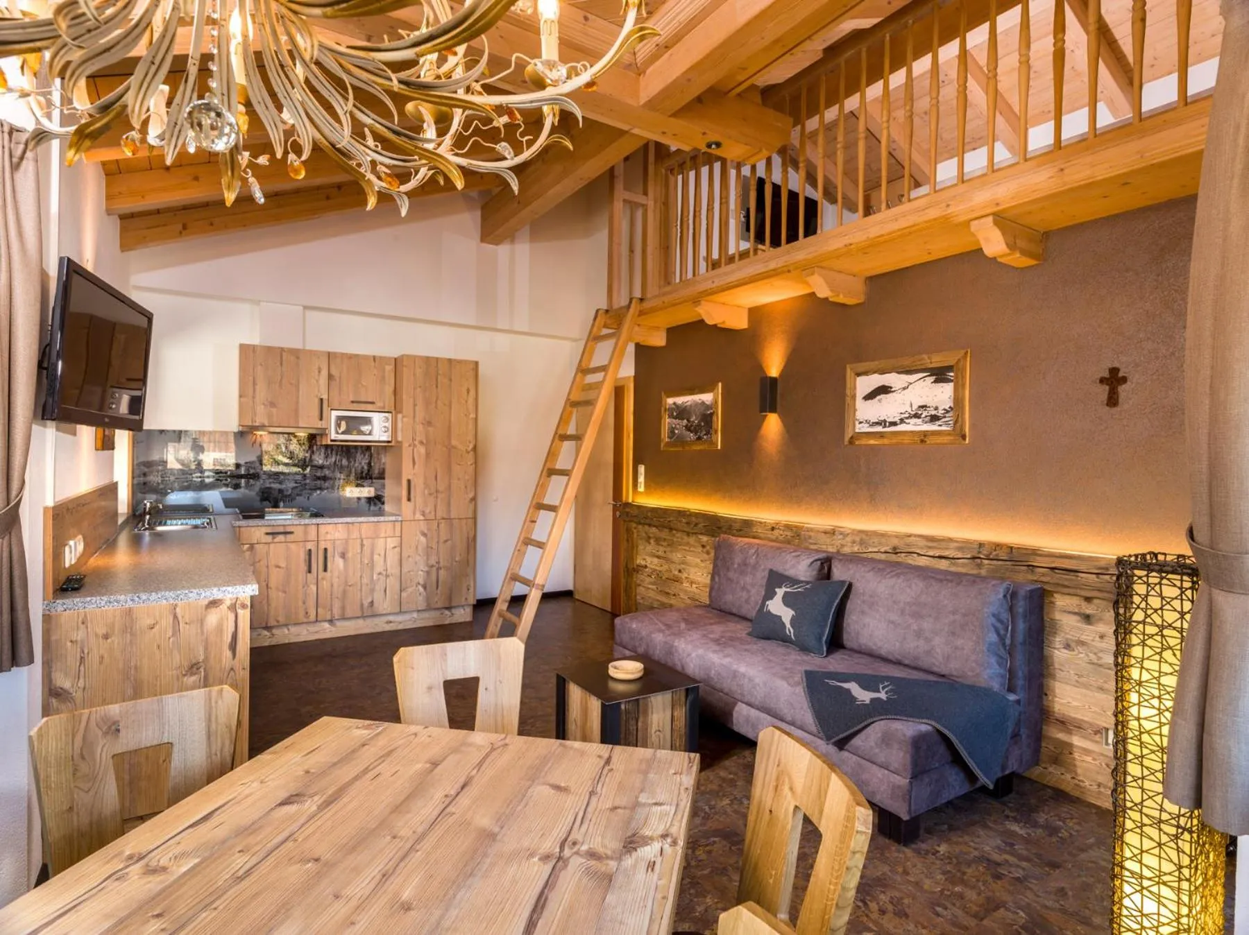 Communal lounge/ TV room in LAUDEGGHOF Ladis