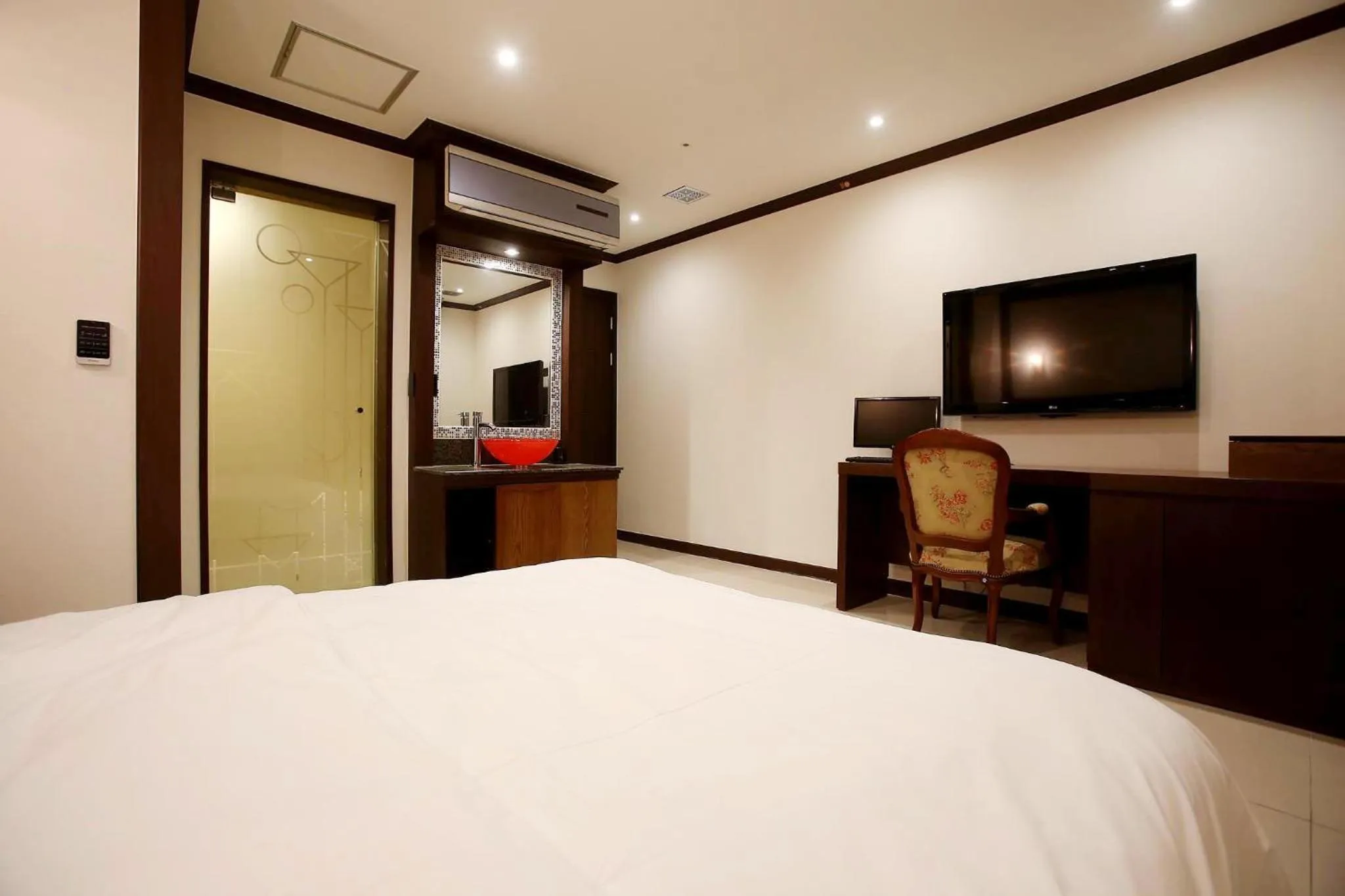 Bed in Hotel Cullinan Yongin